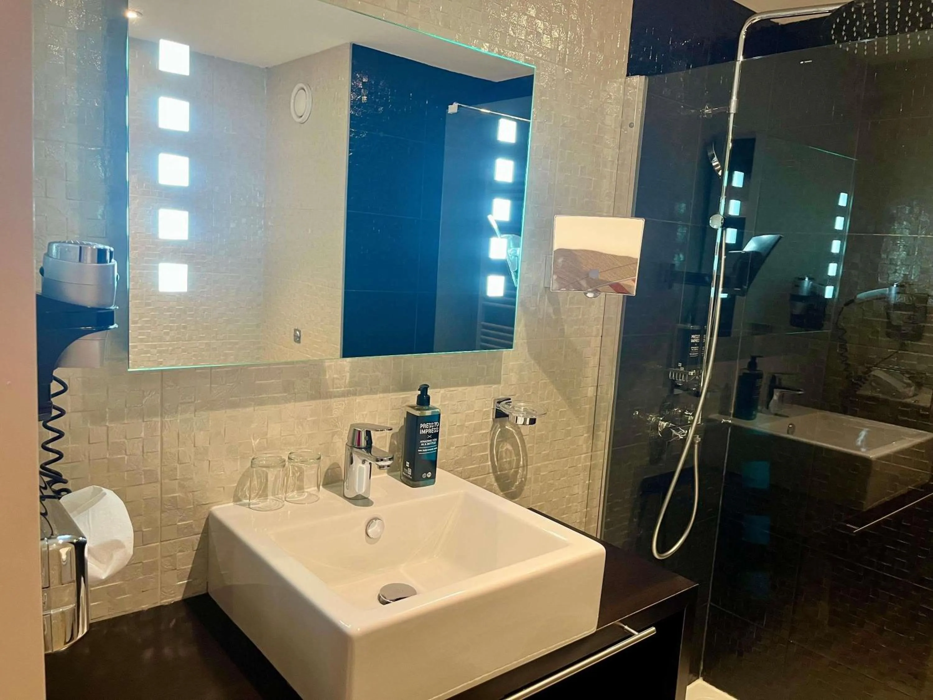 Bedroom in Ibis Styles Nantes Saint Herblain