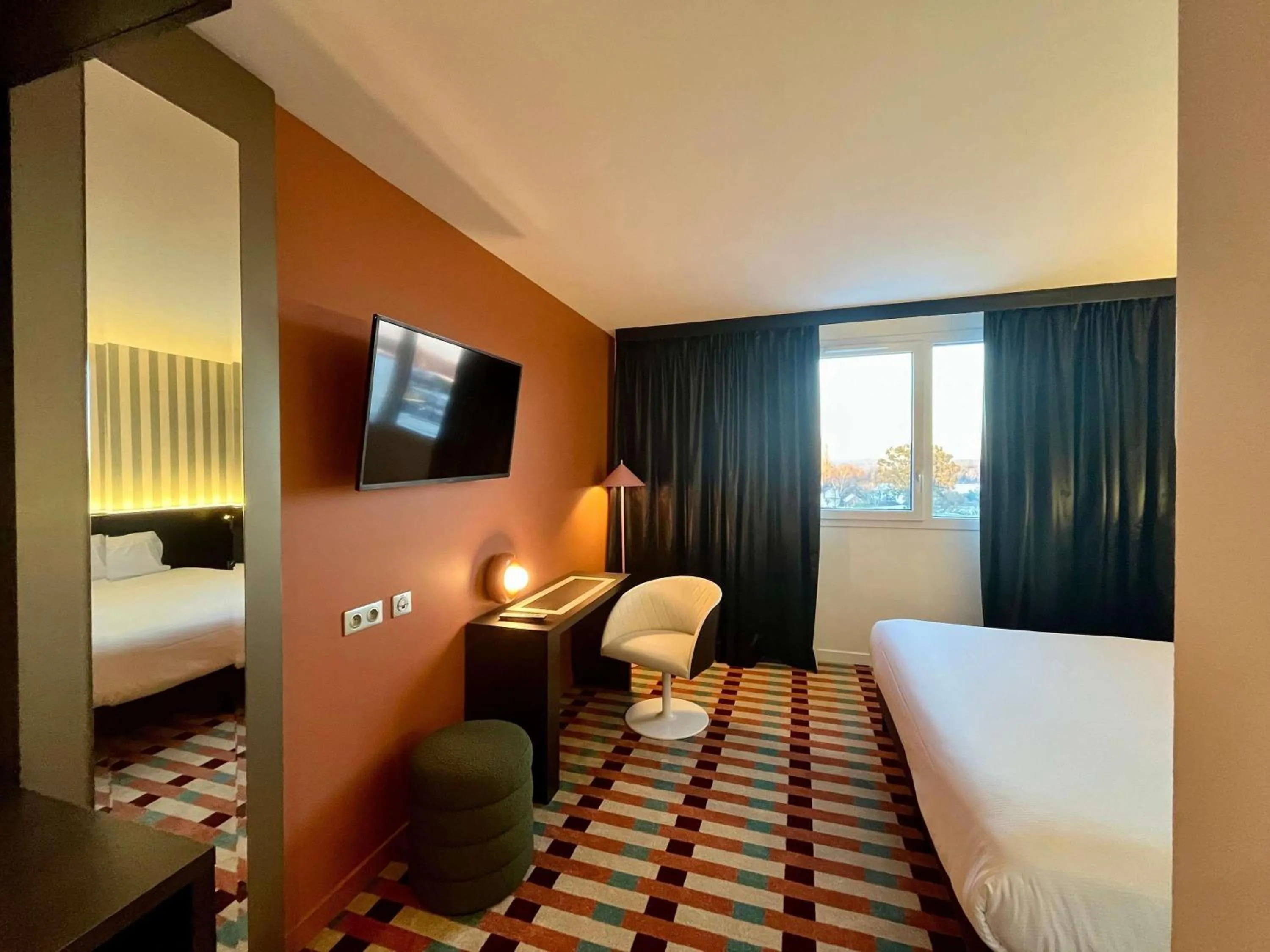 Property building, Bed in Ibis Styles Nantes Saint Herblain