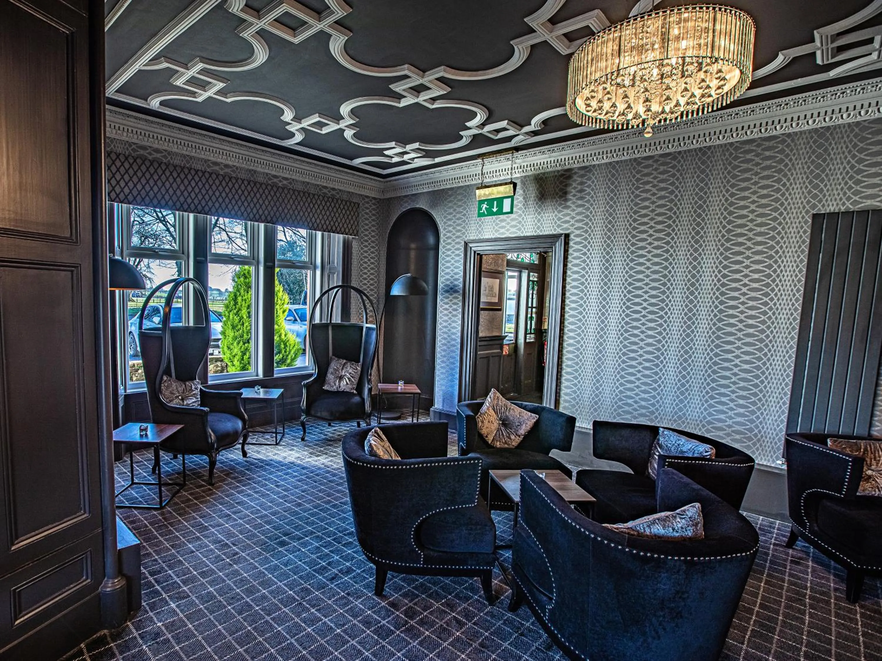 Lounge or bar in Sure Hotel by Best Western Lockerbie