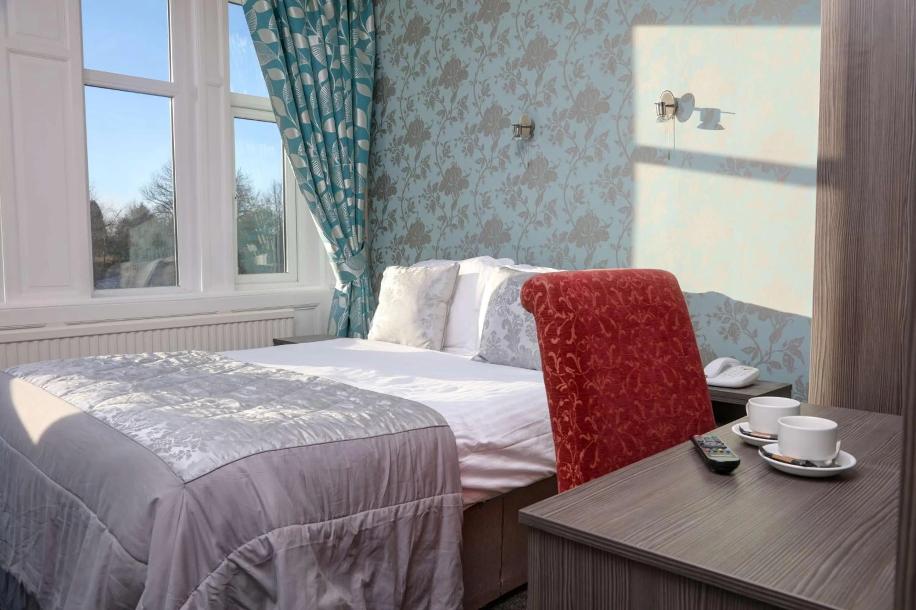 Photo of the whole room, Bed in Sure Hotel by Best Western Lockerbie