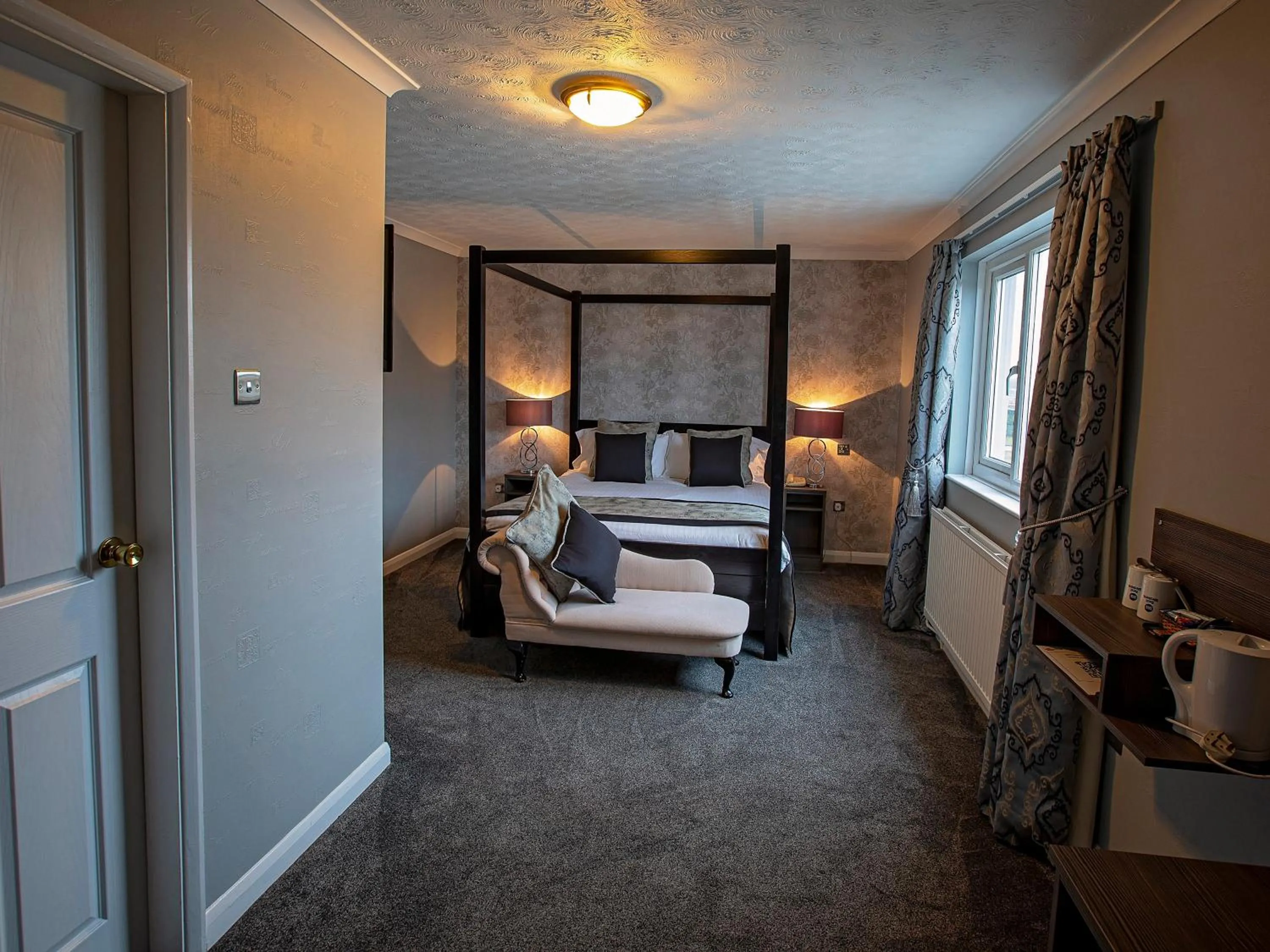 Photo of the whole room, Bed in Sure Hotel by Best Western Lockerbie