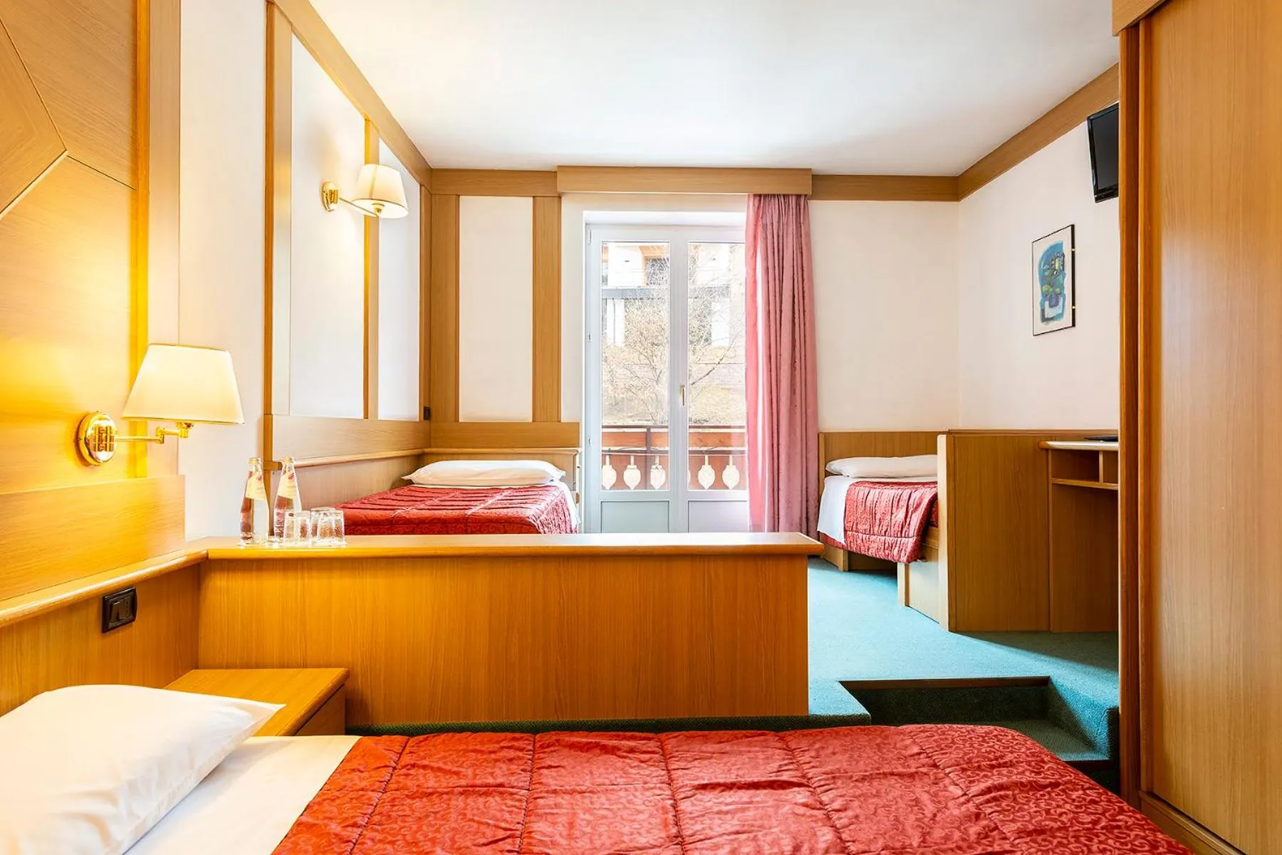 Bed in Hotel La Serenella