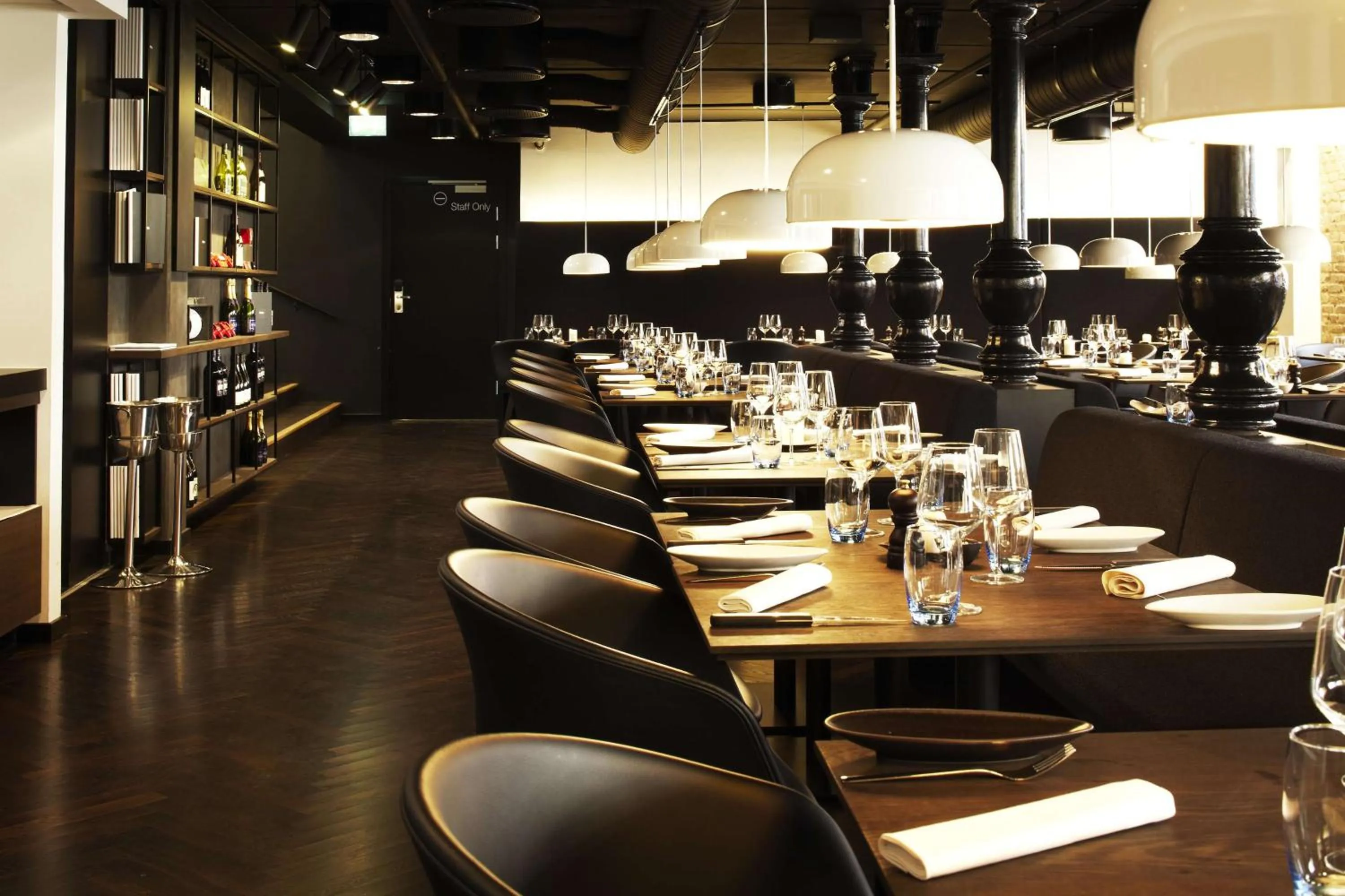 Restaurant/places to eat in Scandic Aarhus City