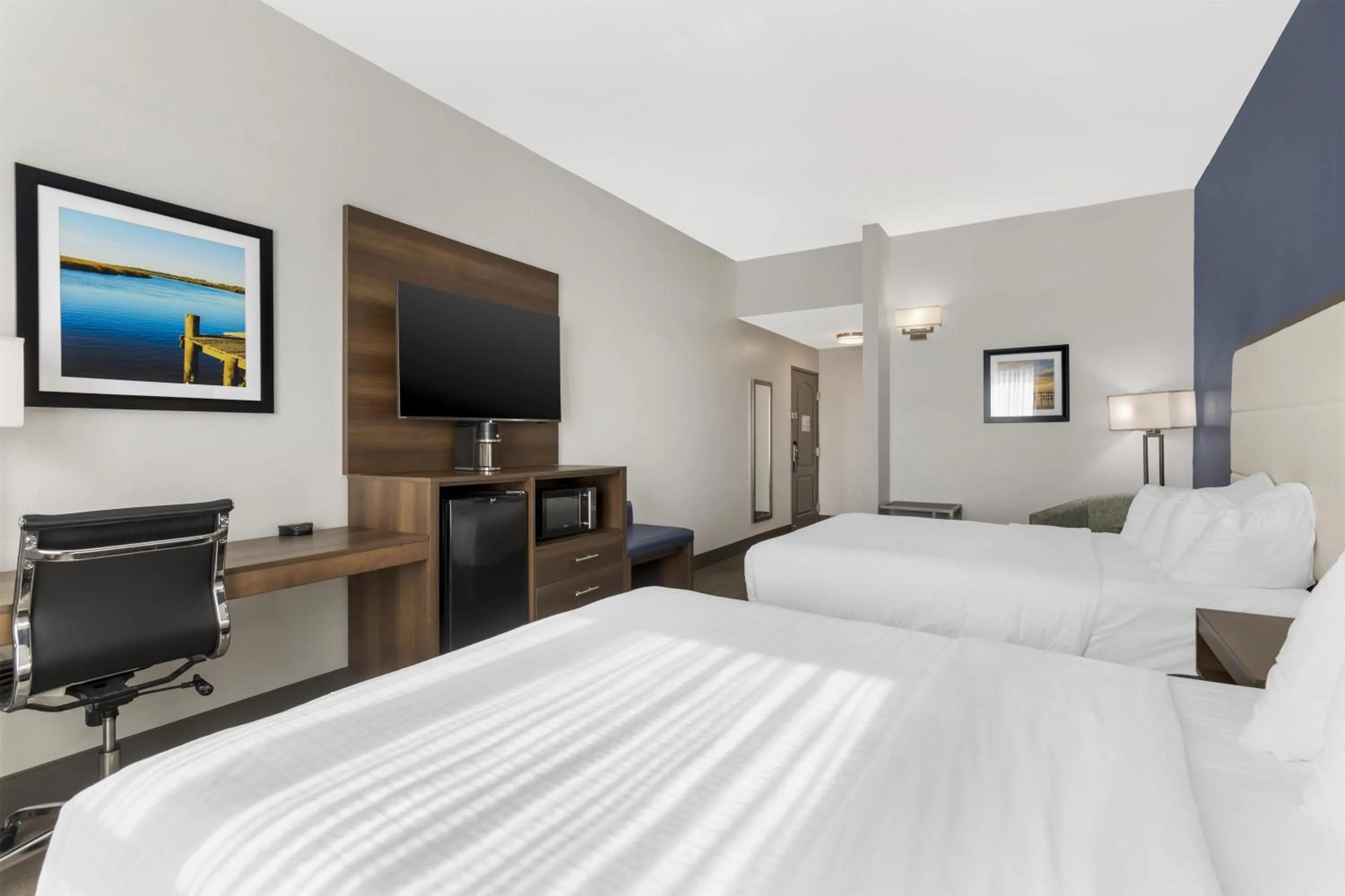 Bedroom, Bed in Best Western Plus First Coast Inn and Suites