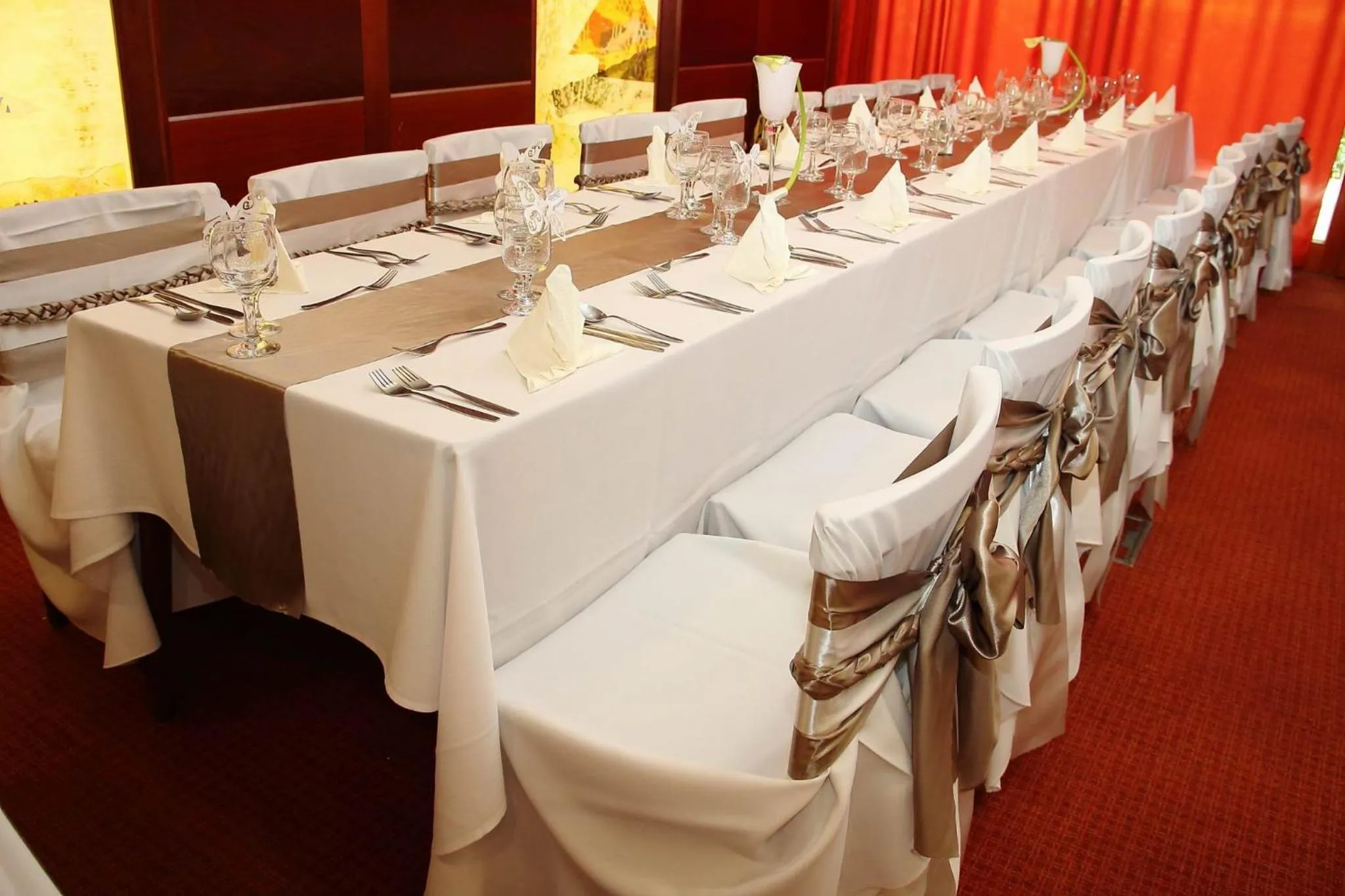 Restaurant/places to eat in Csipke Hotel