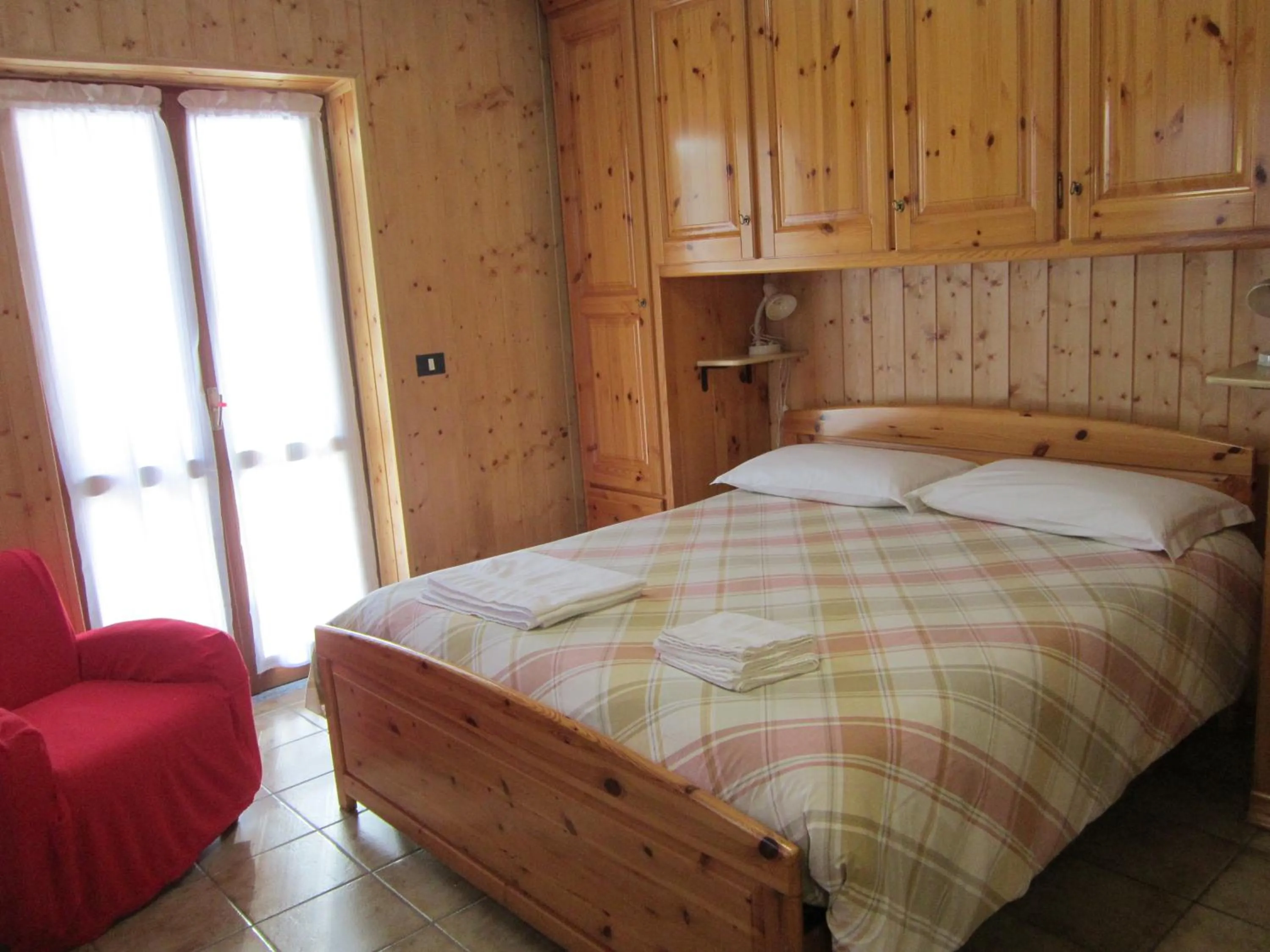 Bedroom, Bed in Residence Delapierre