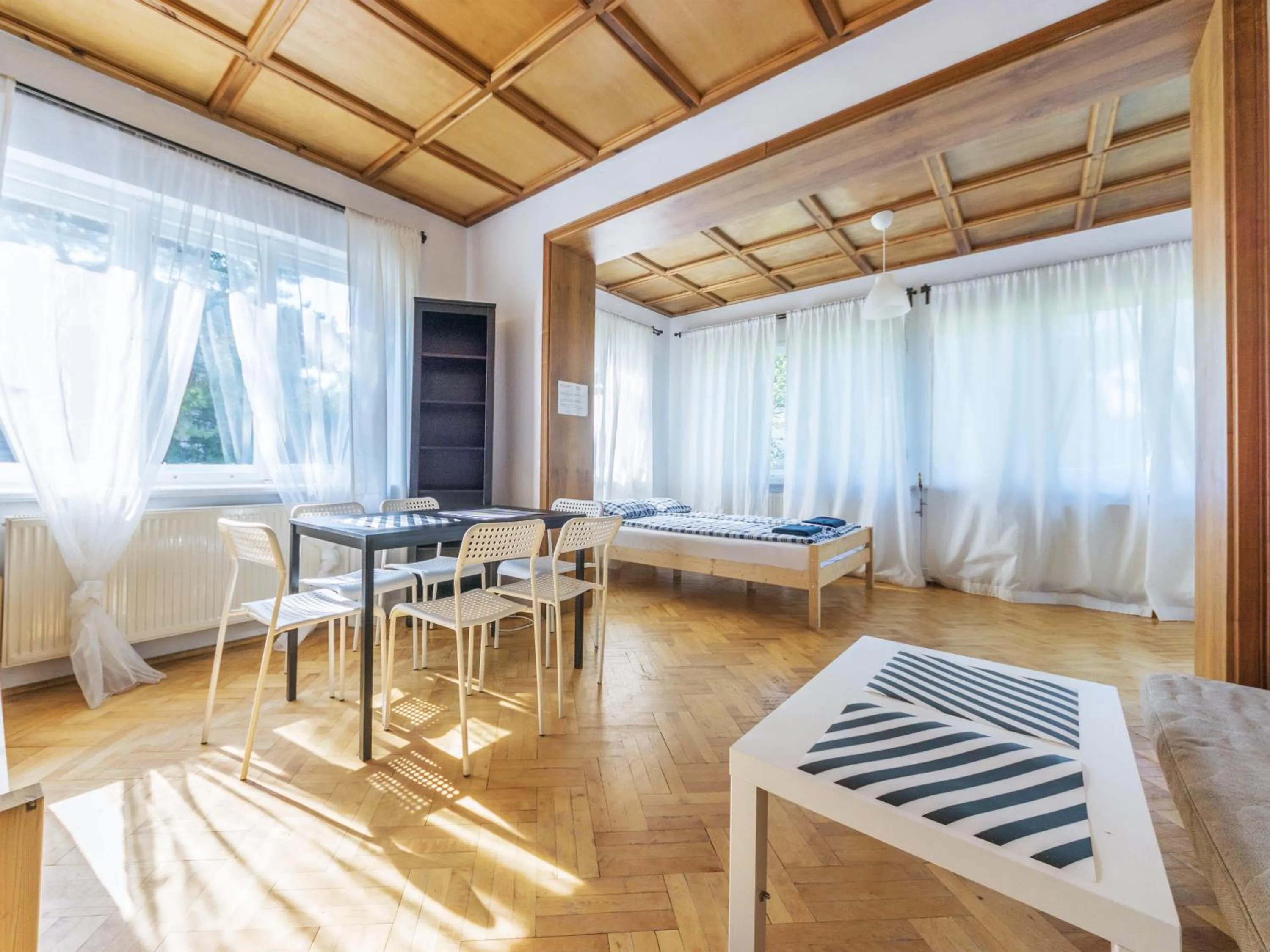 Photo of the whole room in House Managers - Vintage Sopot