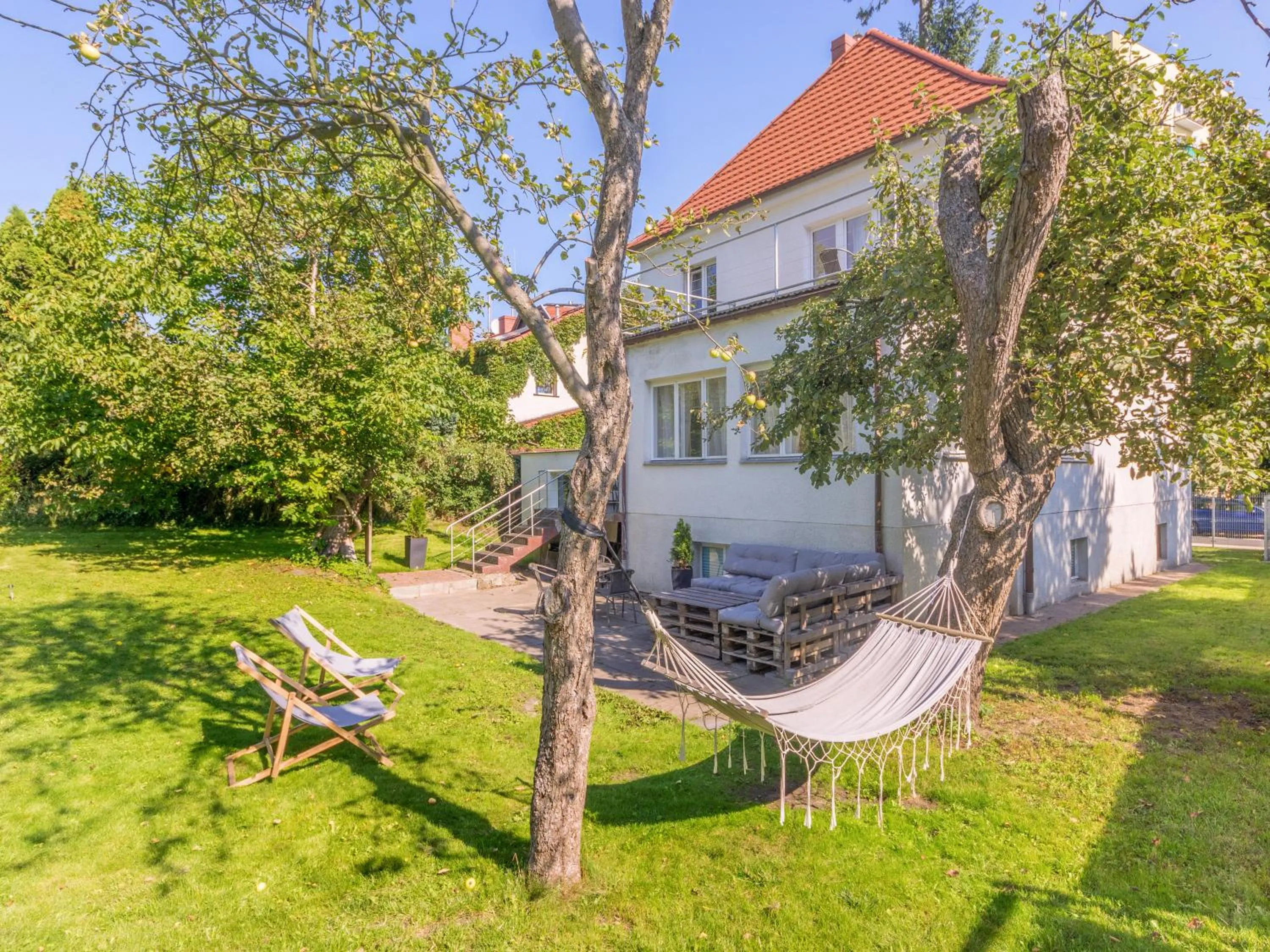 Garden in House Managers - Vintage Sopot