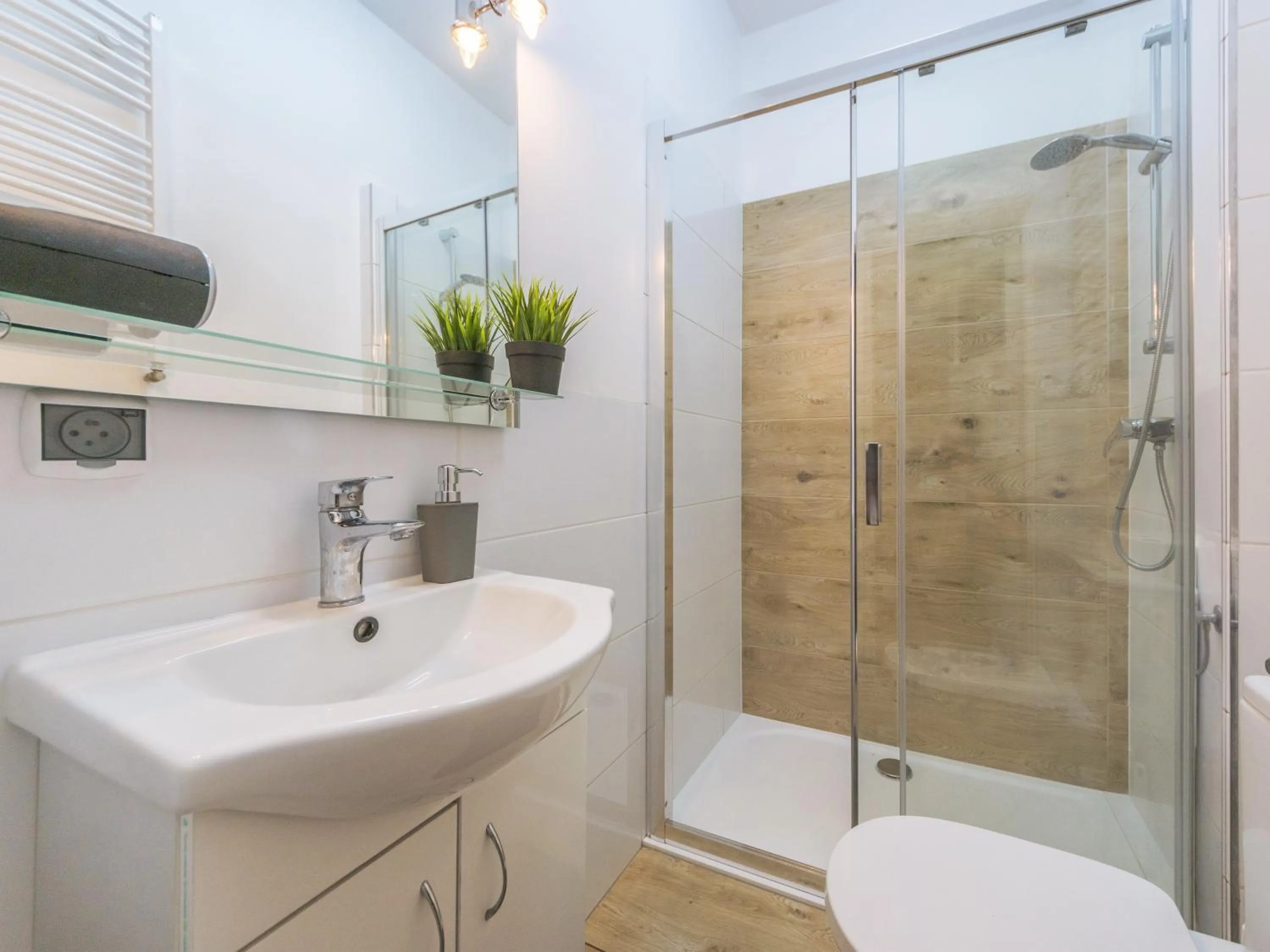 Bathroom in House Managers - Vintage Sopot