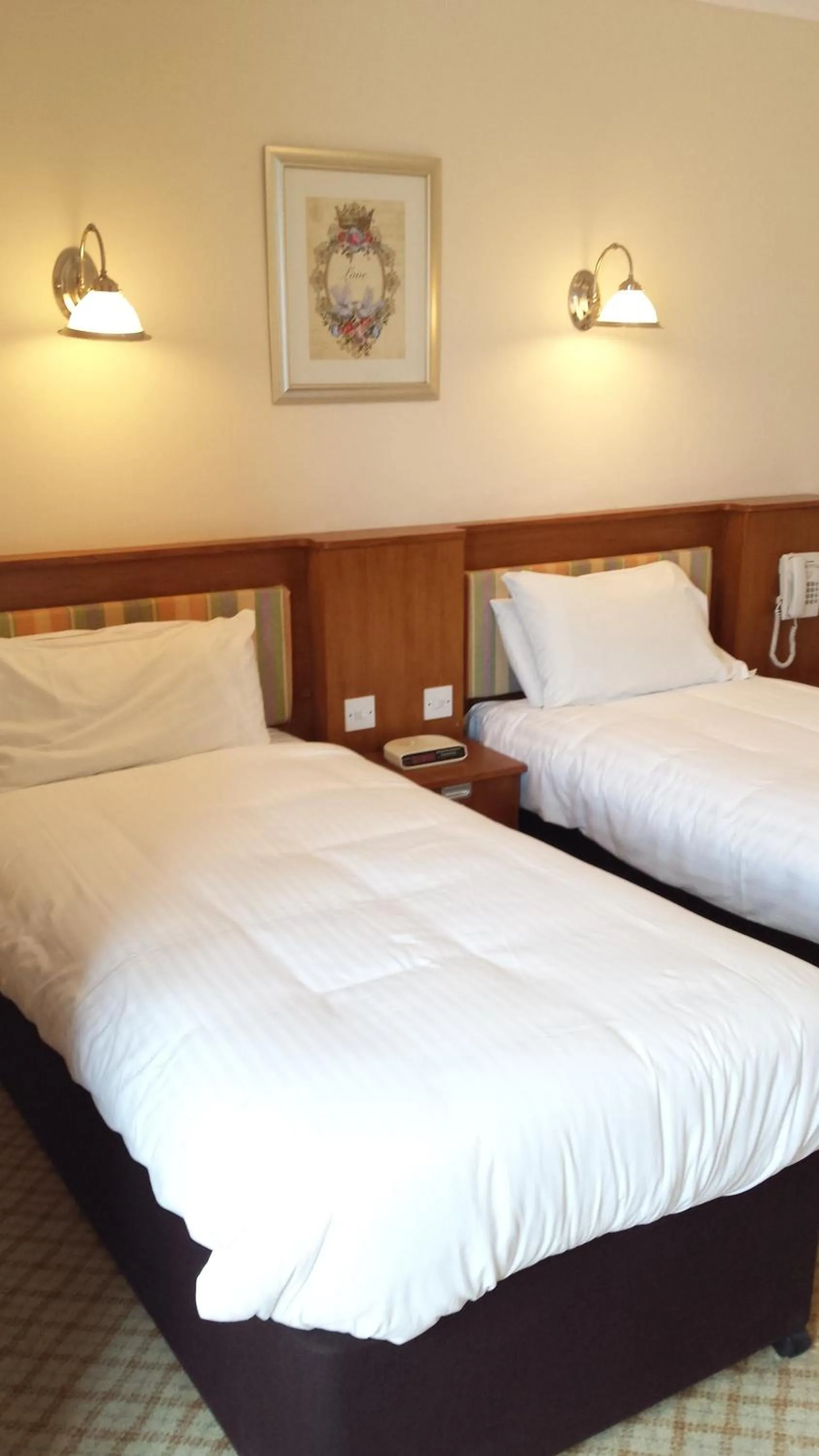 Bedroom in Expanse Hotel