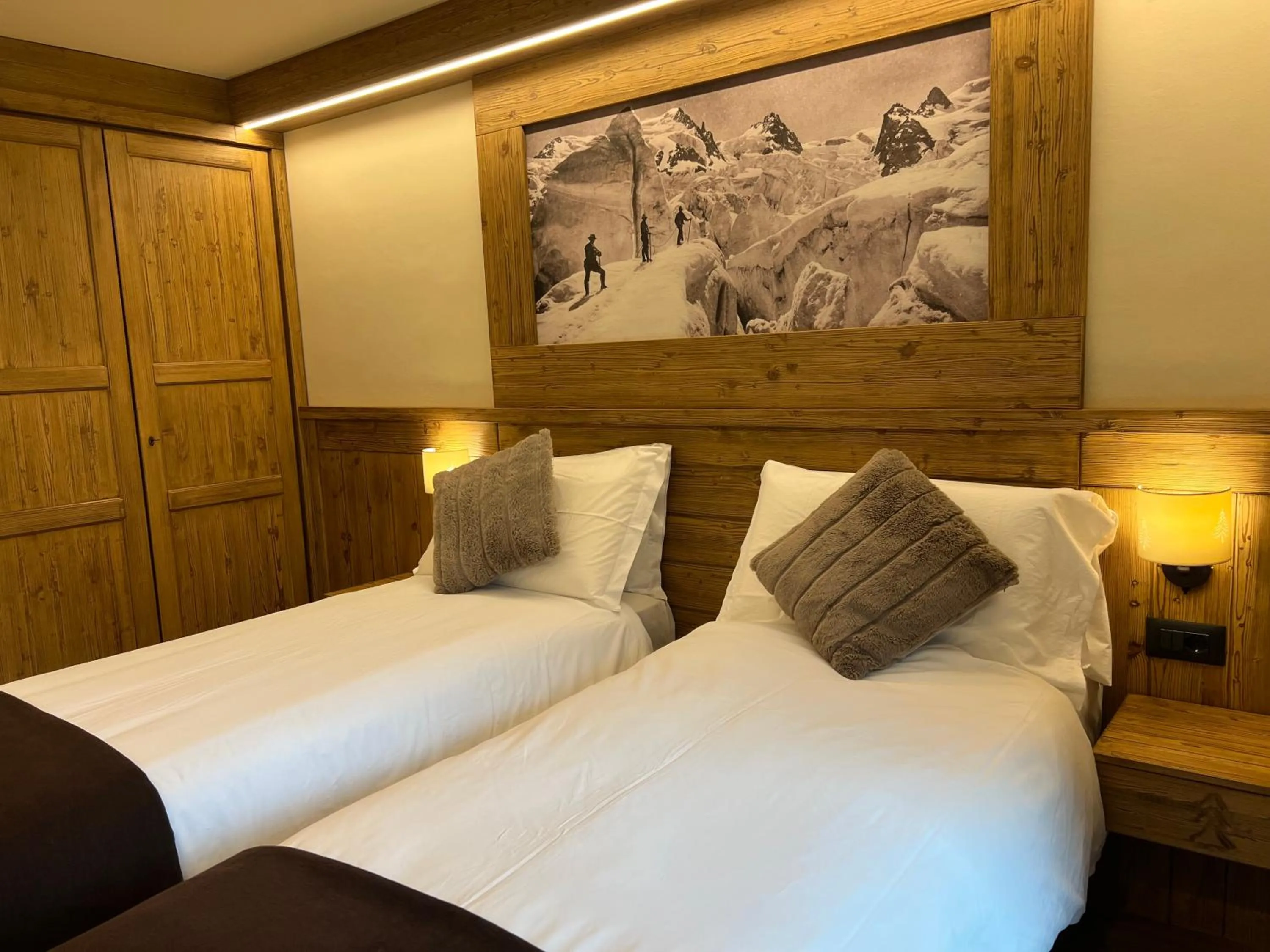 Bed in Hotel Meublé Furggen