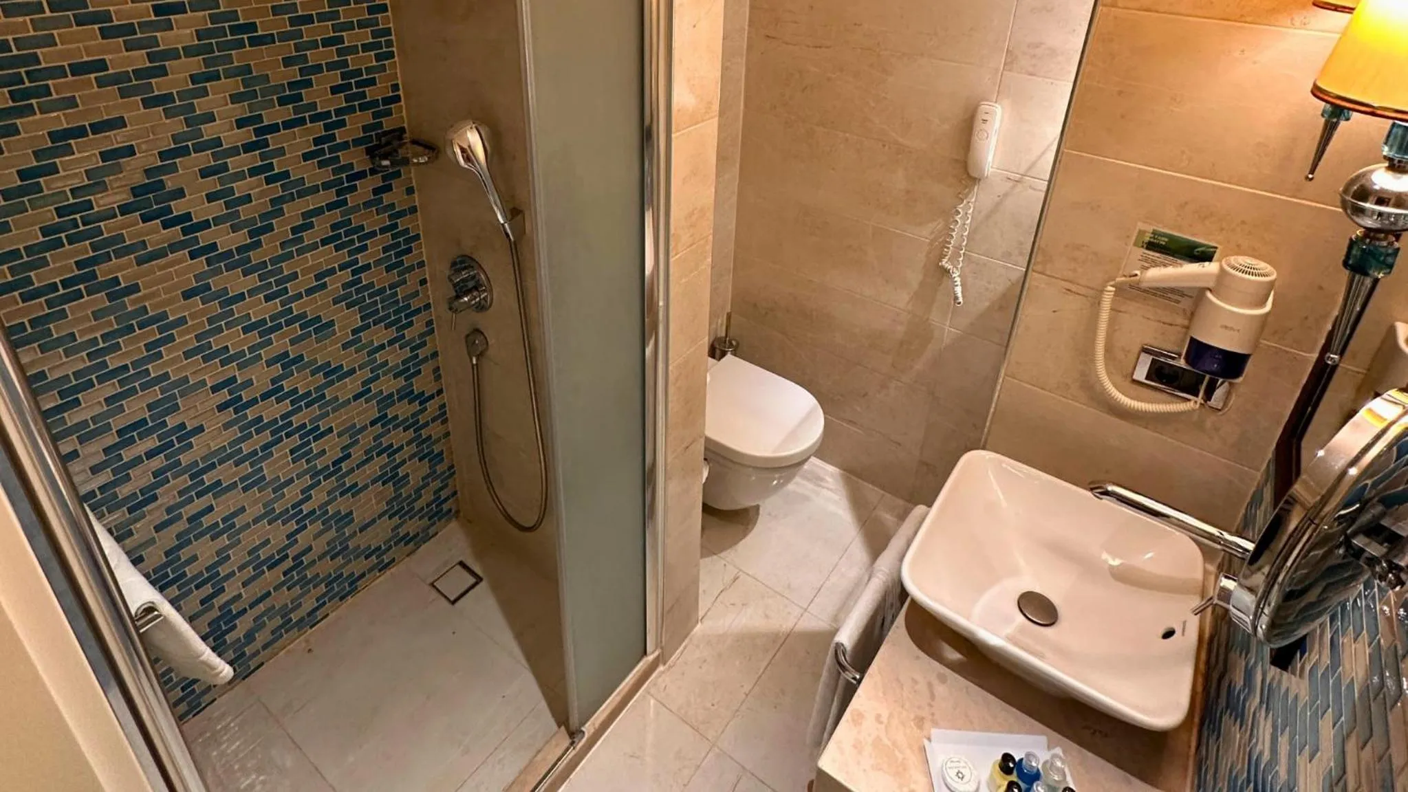 Shower in Grand Durmaz Hotel