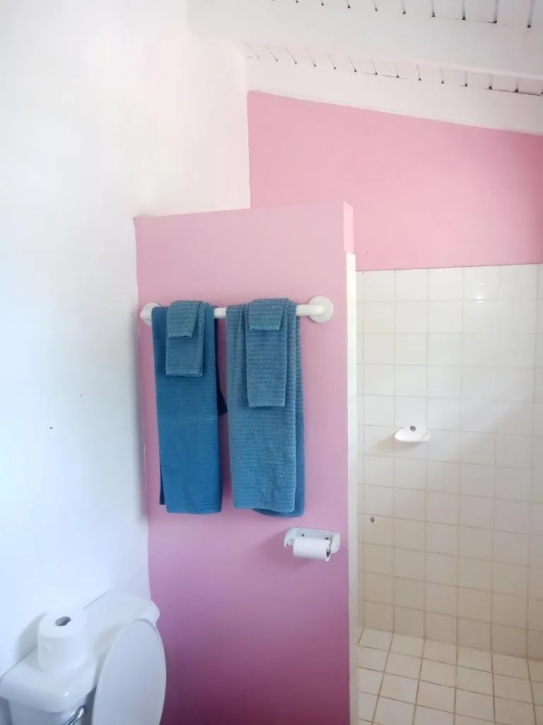 Bathroom in Cabier Ocean Lodge