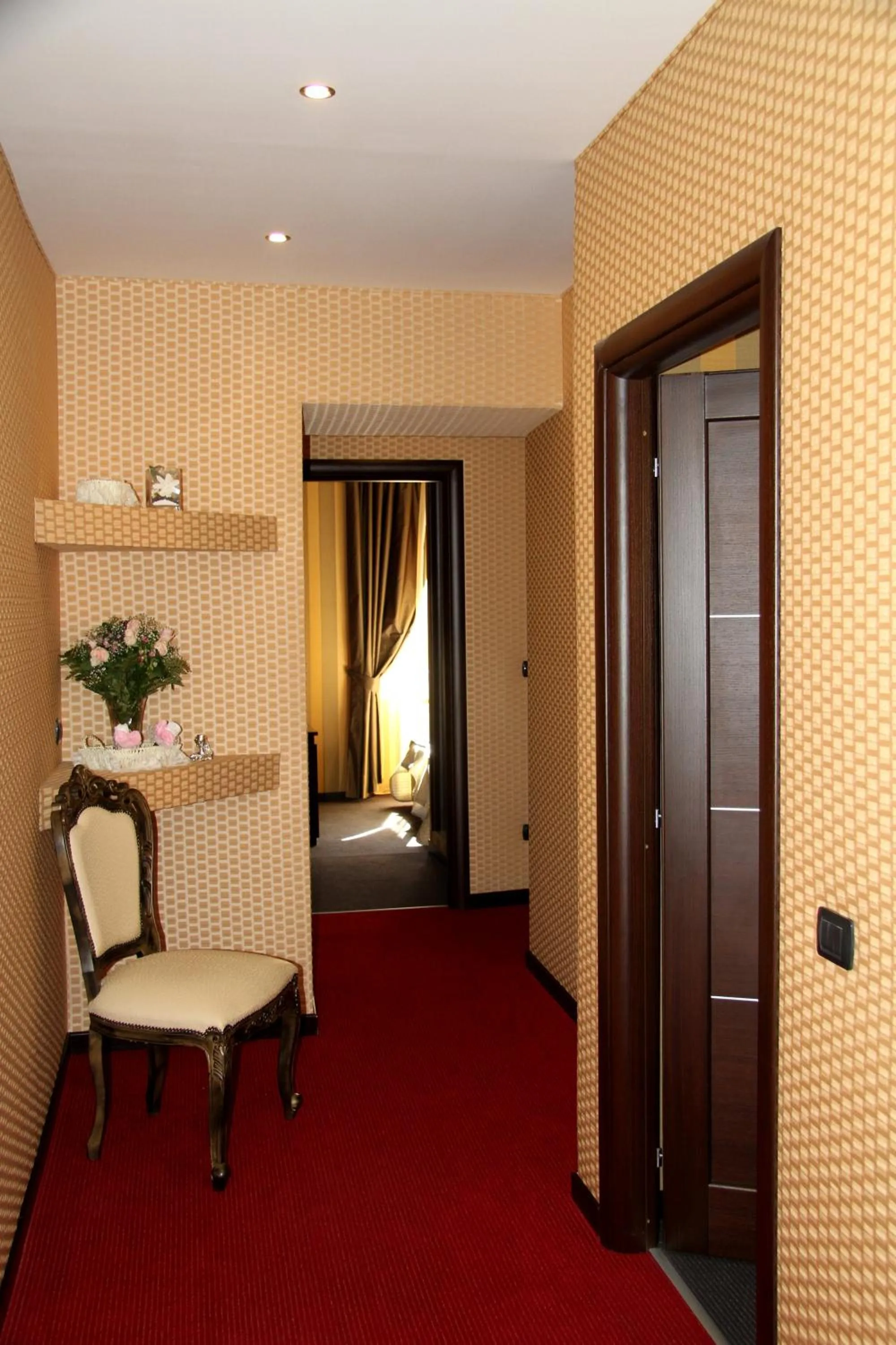 Area and facilities in Domus RomAntica