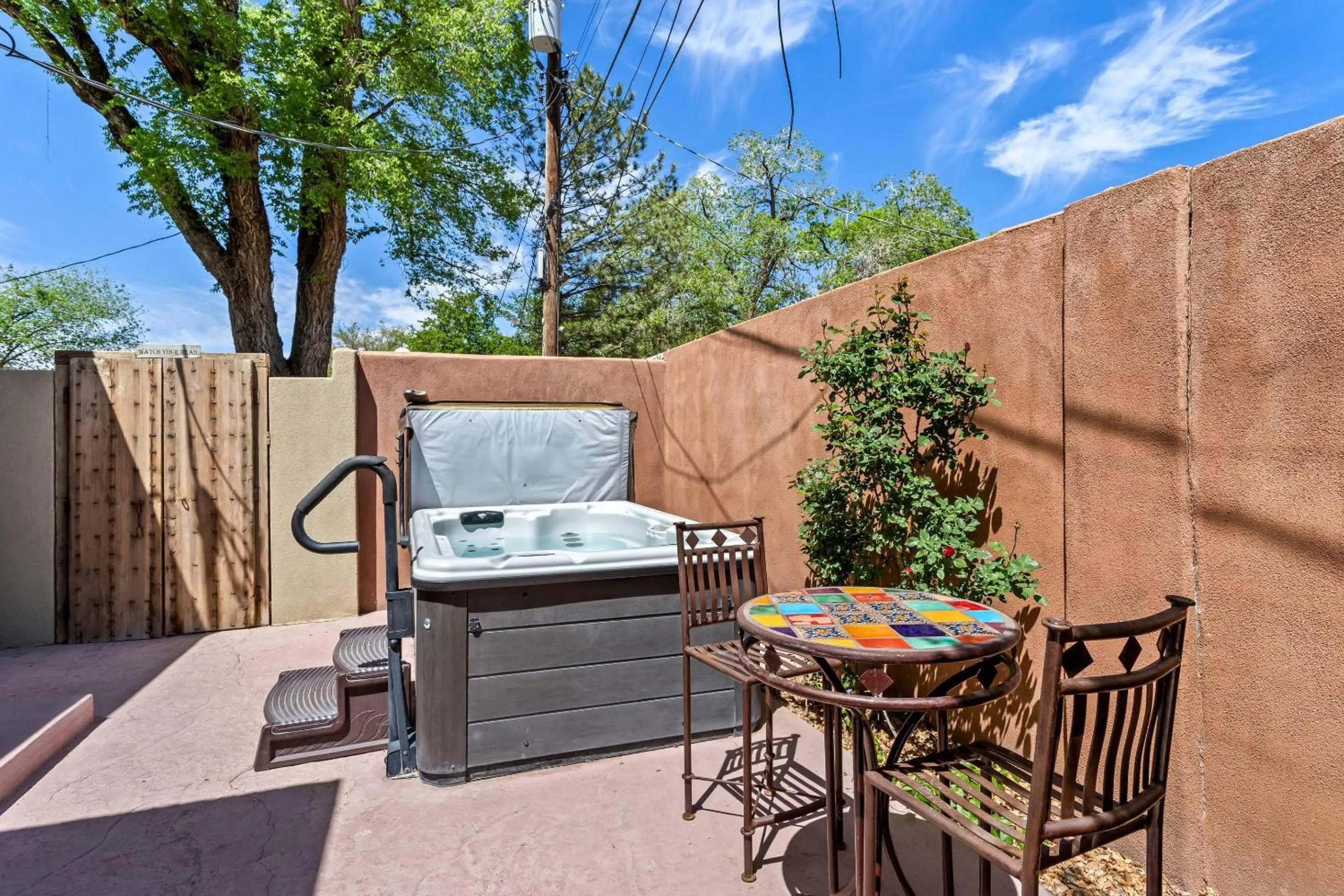 Bedroom in Casas de Suenos Old Town Historic Inn, an Ascend Collection Hotel