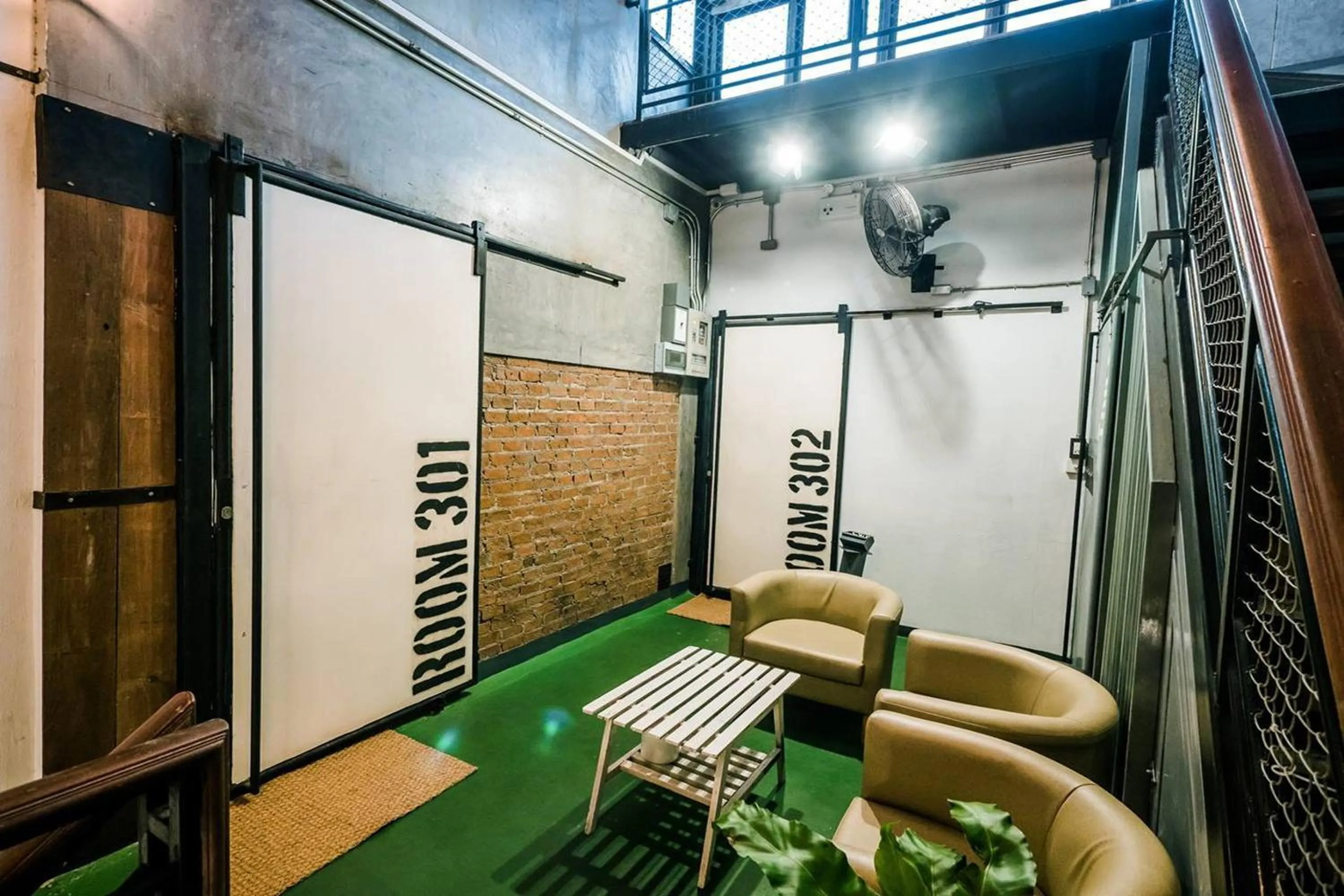 Living room in Zeds Hostel Bangkok