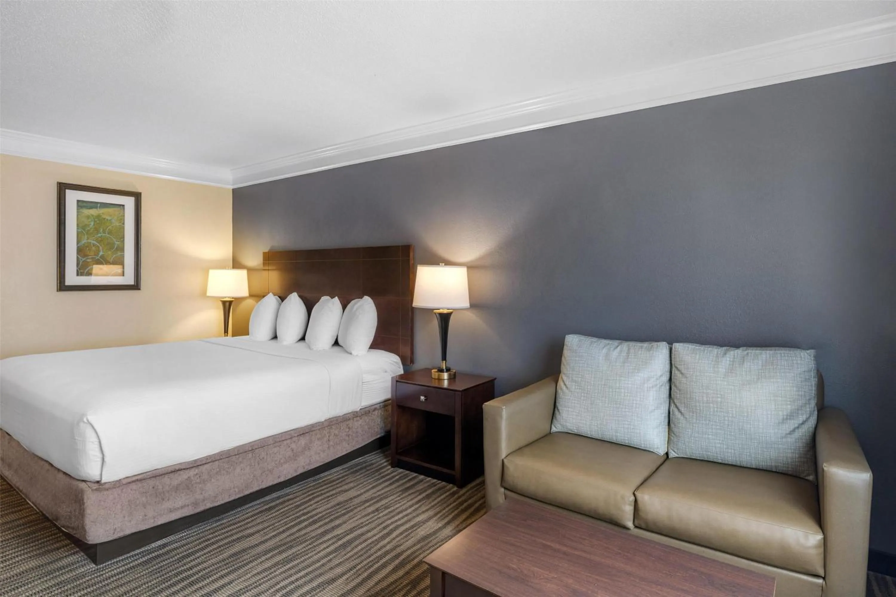 Bedroom, Bed in Best Western Augusta West