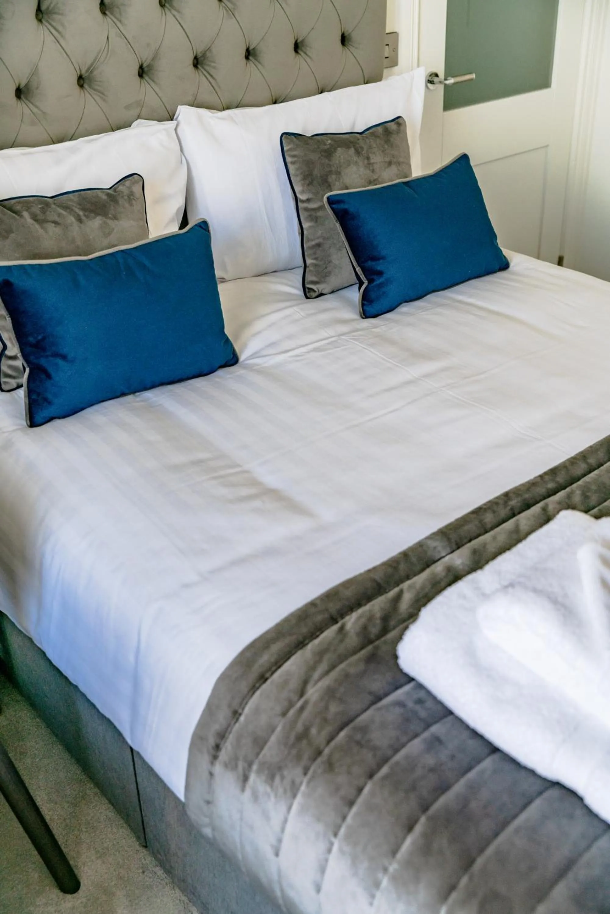 Bedroom, Bed in The Strand Hotel, the former residence of Oscar Wilde