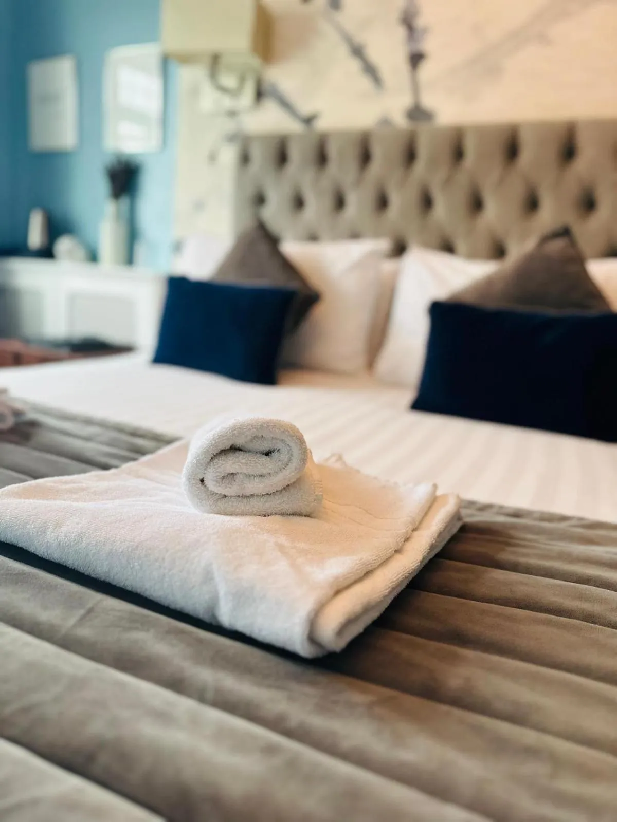 Bedroom, Bed in The Strand Hotel, the former residence of Oscar Wilde