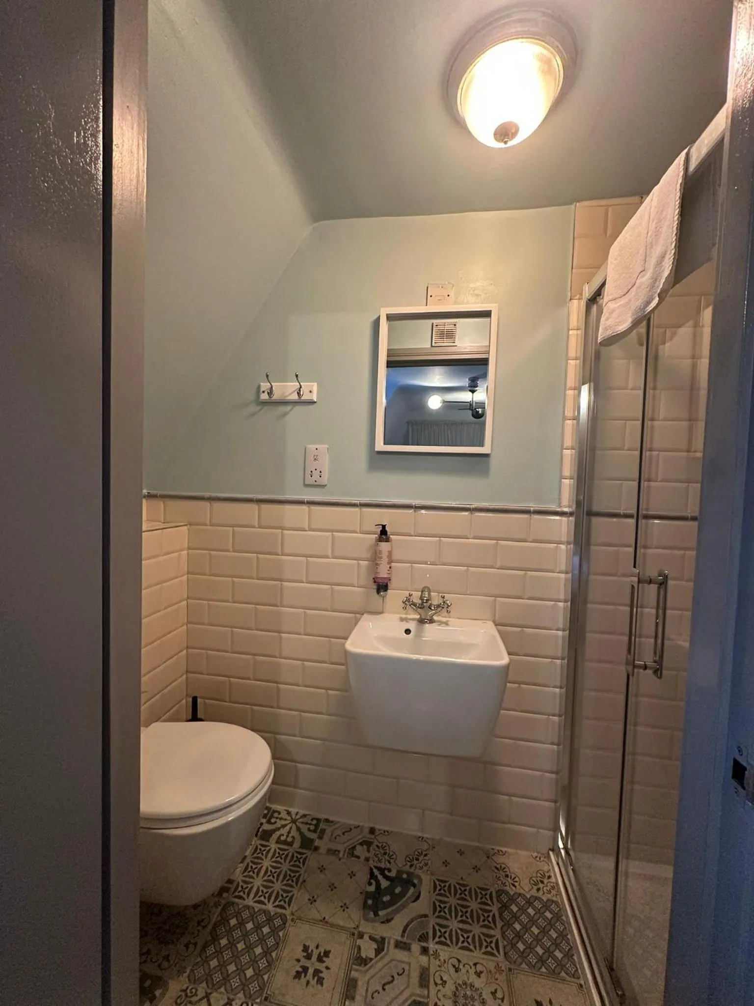 Bathroom in The Strand Hotel, the former residence of Oscar Wilde