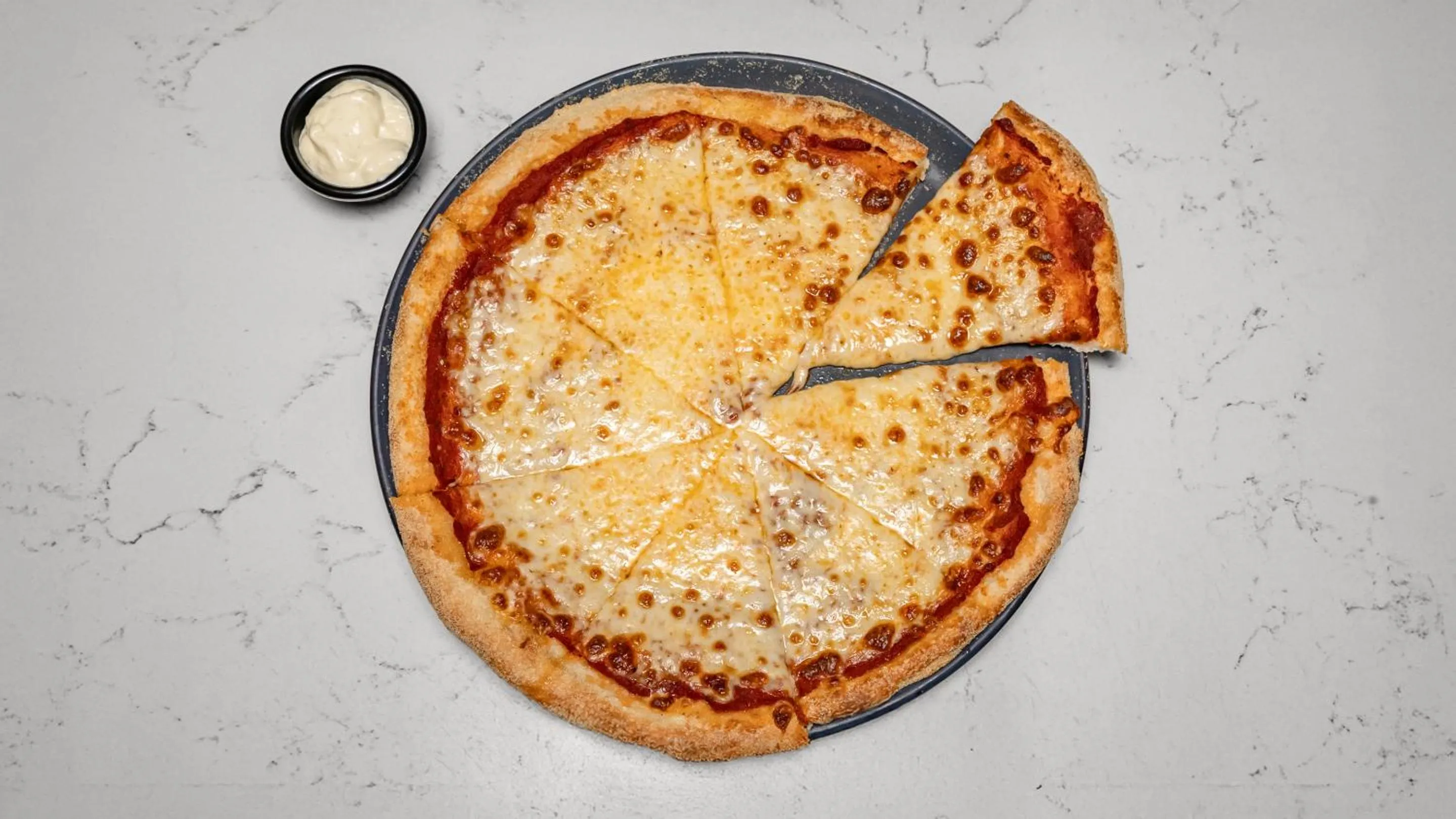 Food and drinks in The Strand Hotel, the former residence of Oscar Wilde