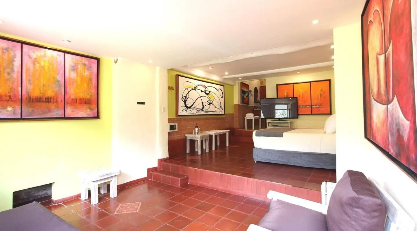 ApartaSuites Arcoiris