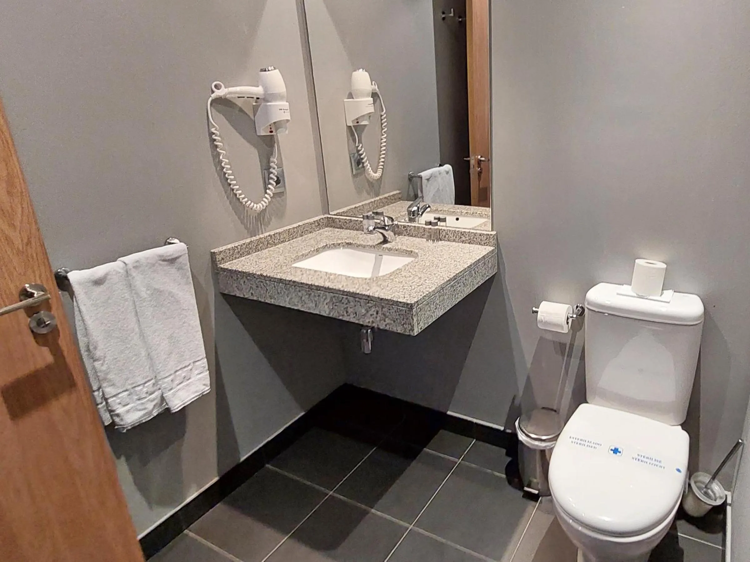 Bathroom in The Lodge at Ribasol