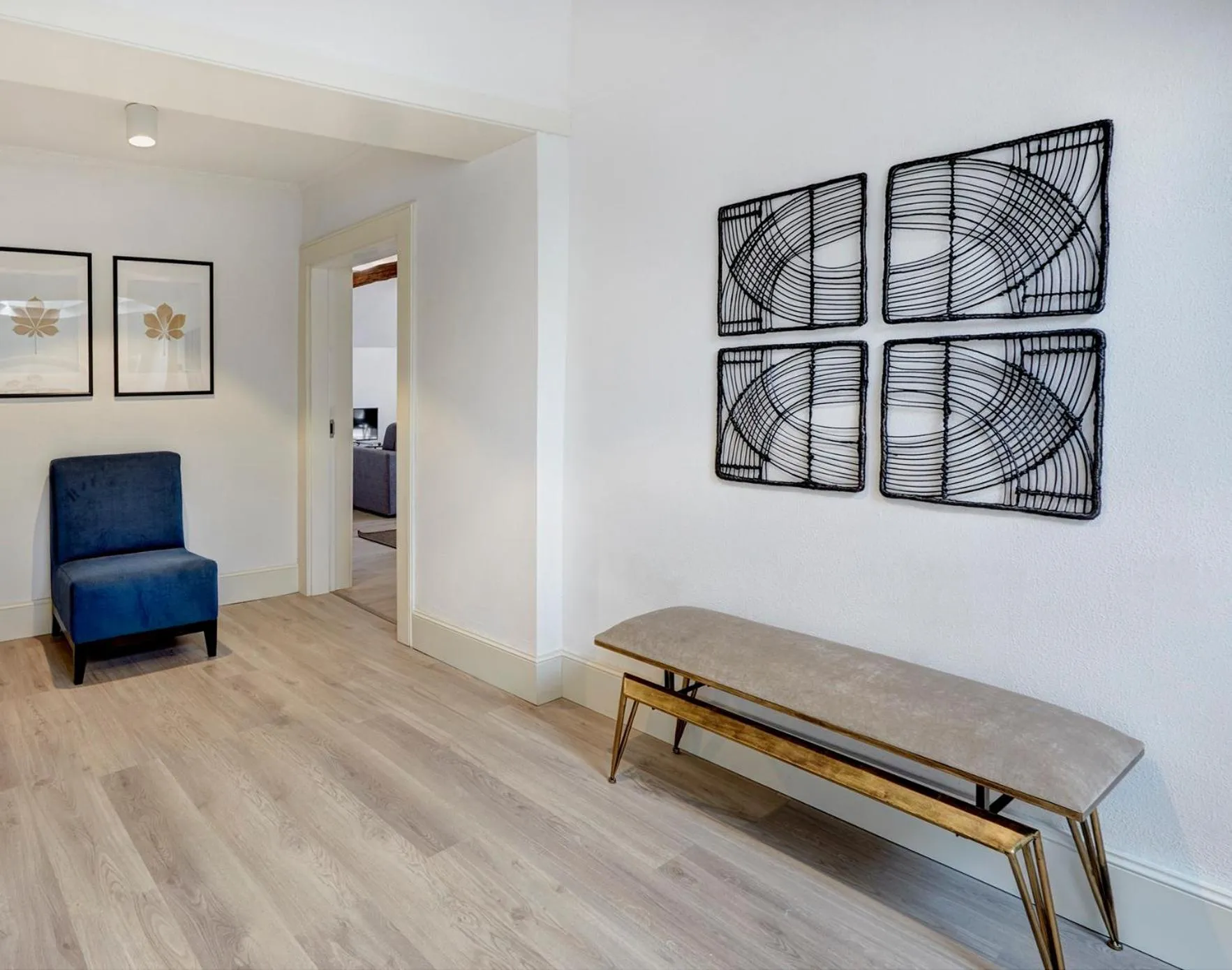 Property building in Porto Downtown Lovers Suites: Bombarda 451