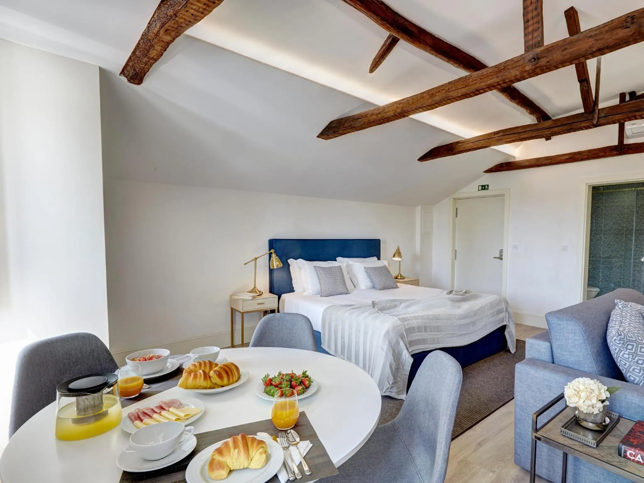 Bed in Porto Downtown Lovers Suites: Bombarda 451