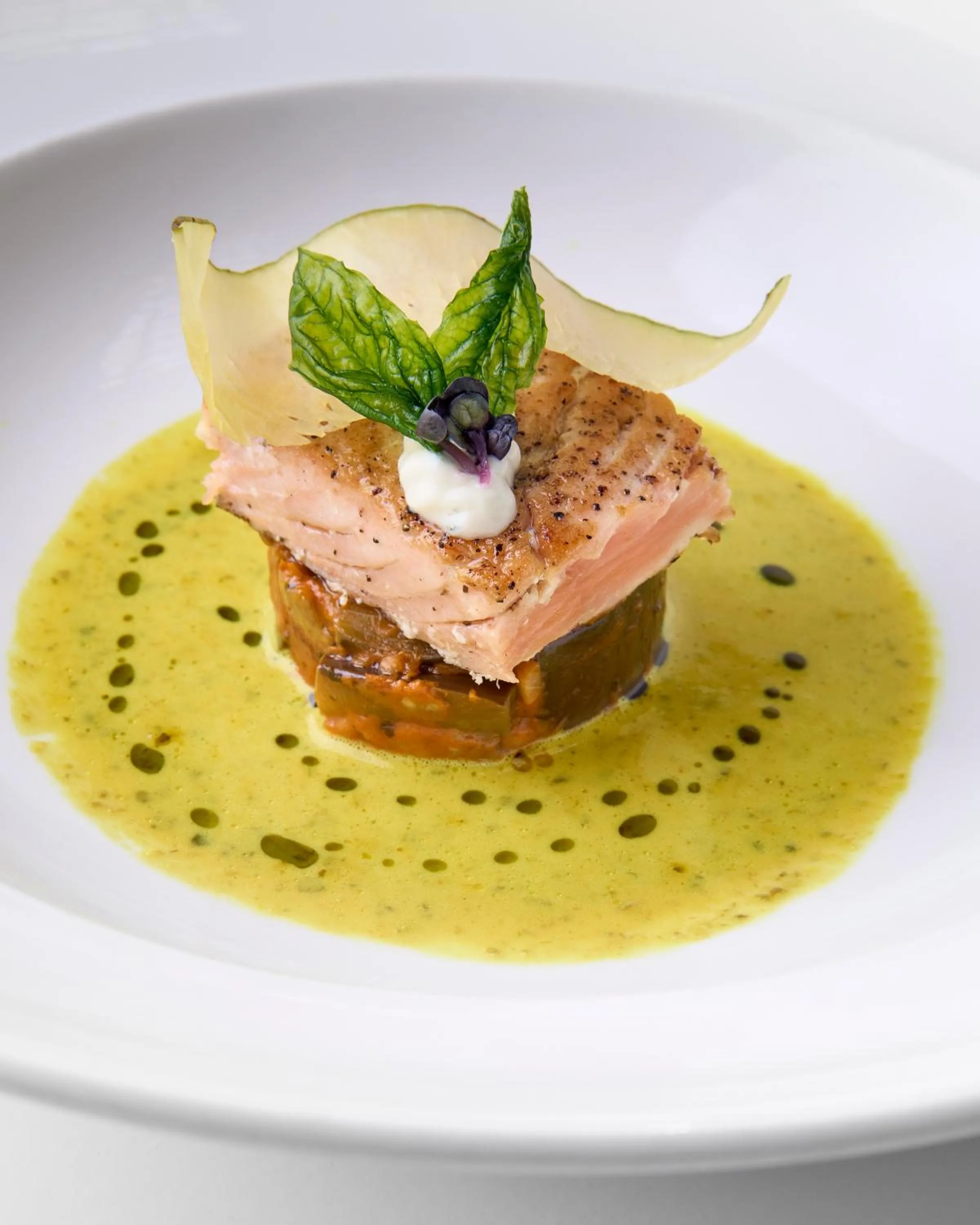 Restaurant/places to eat in Mount Cinnamon Beach & Wellness Resort