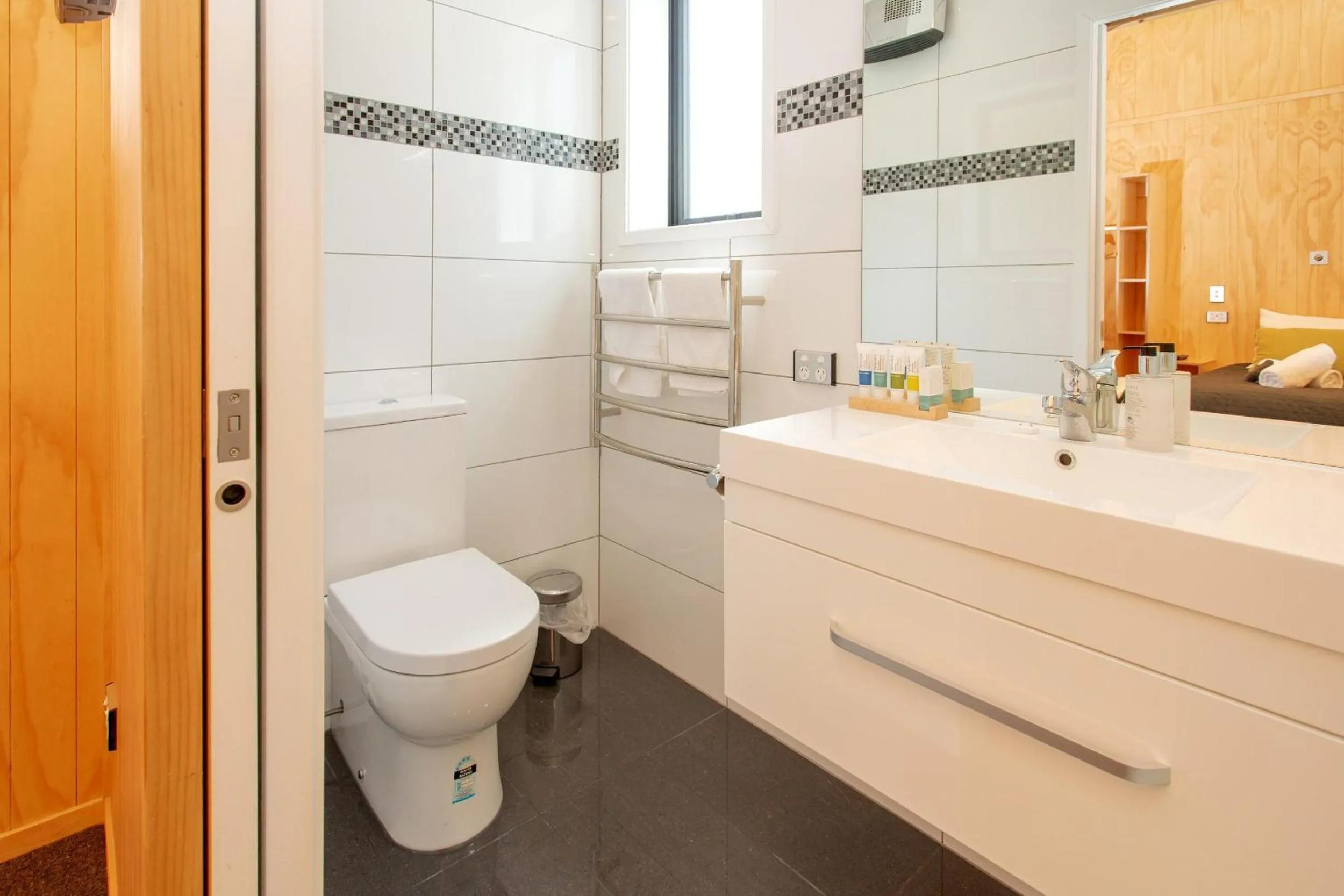 Toilet in Queenstown Top 10 Holiday Park