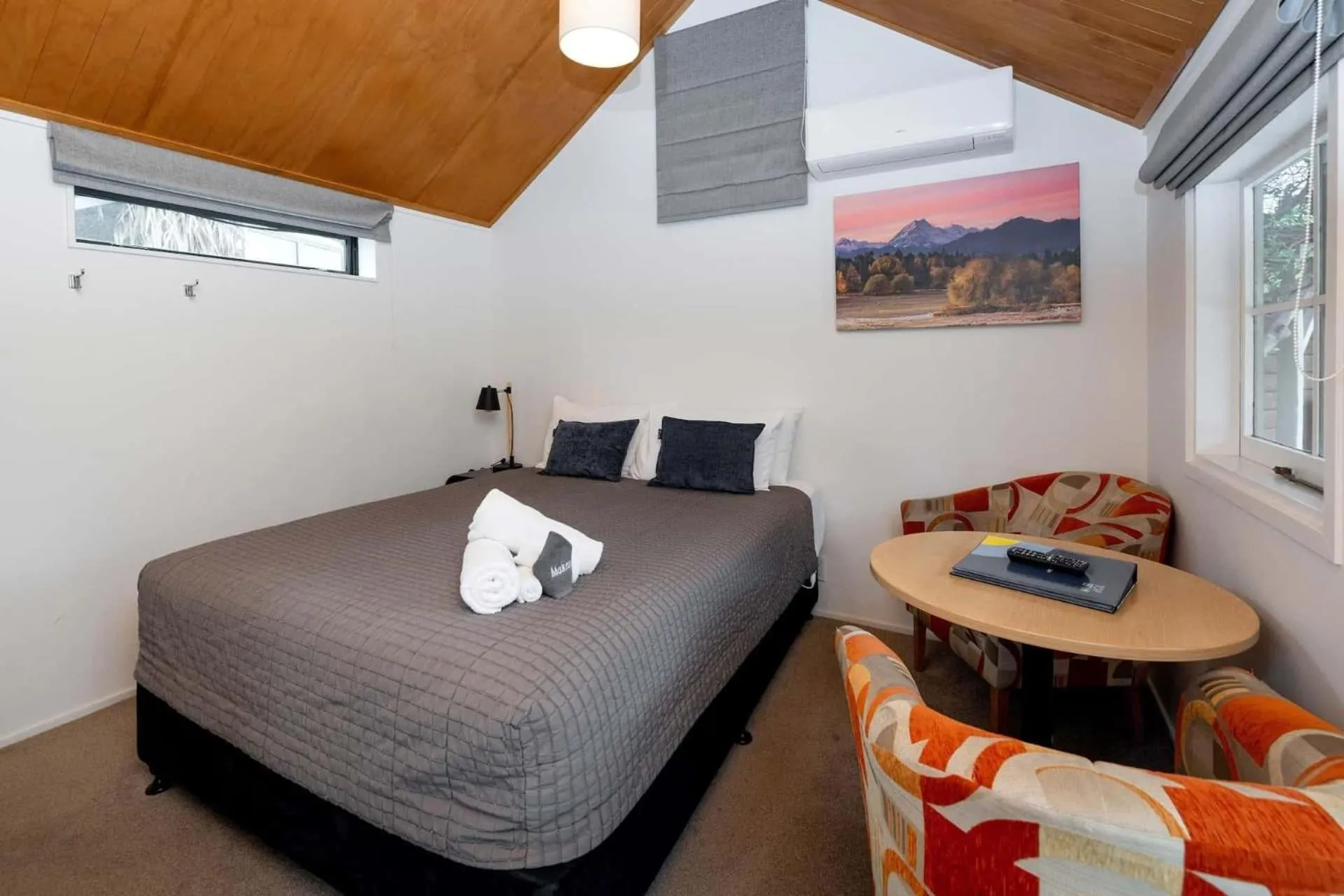 Bed in Queenstown Top 10 Holiday Park
