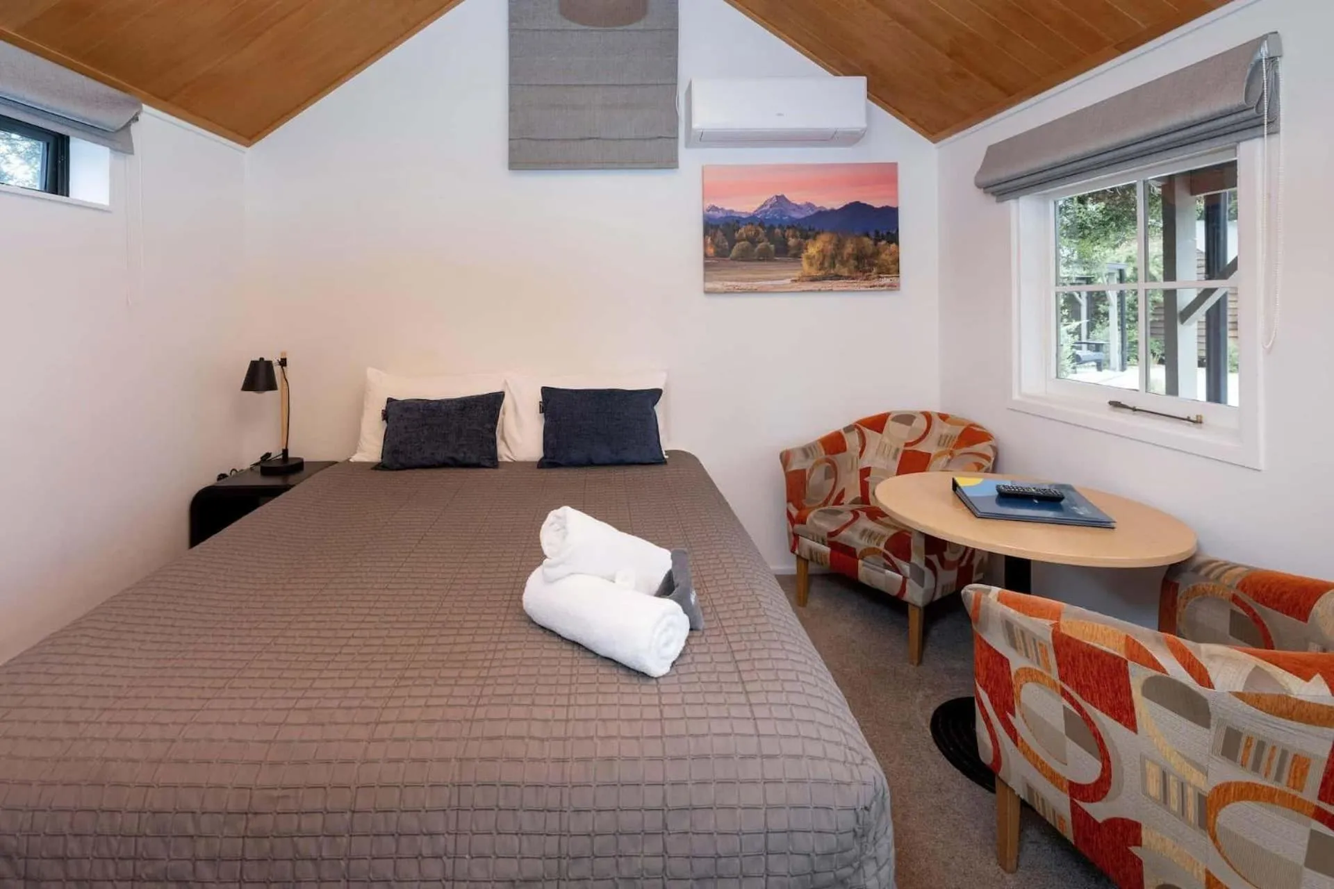 Bed in Queenstown Top 10 Holiday Park