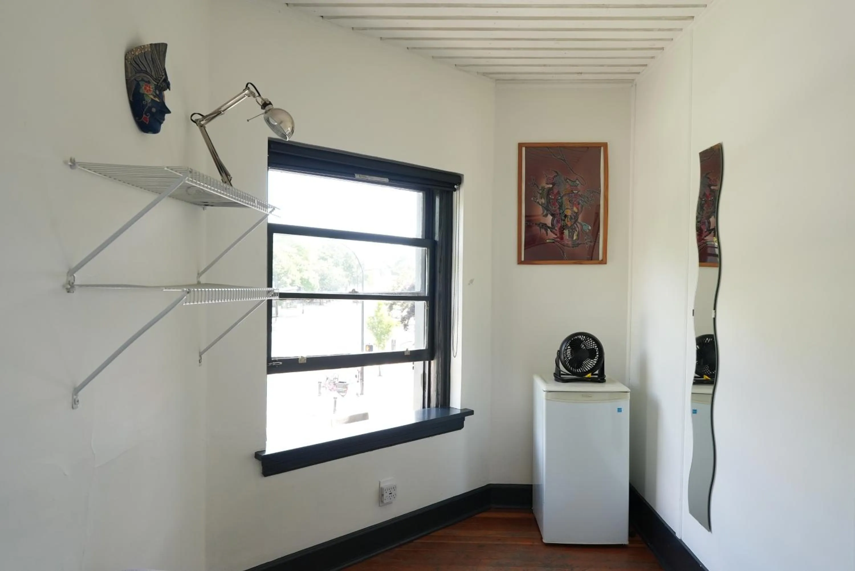 Ocean Island Inn | Backpackers | Suites