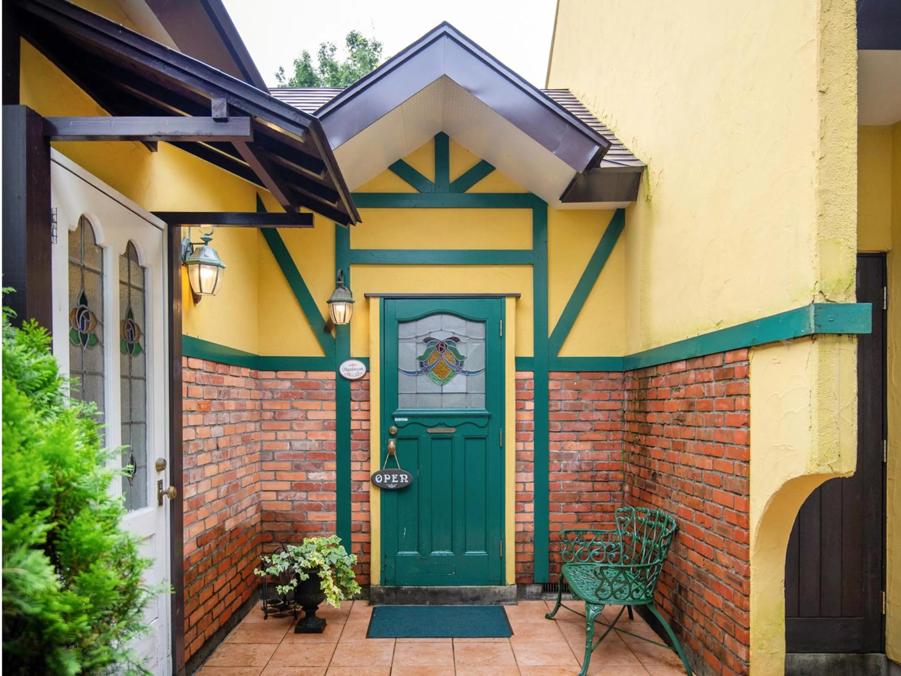 Open Air Bath in Gasthof Ami