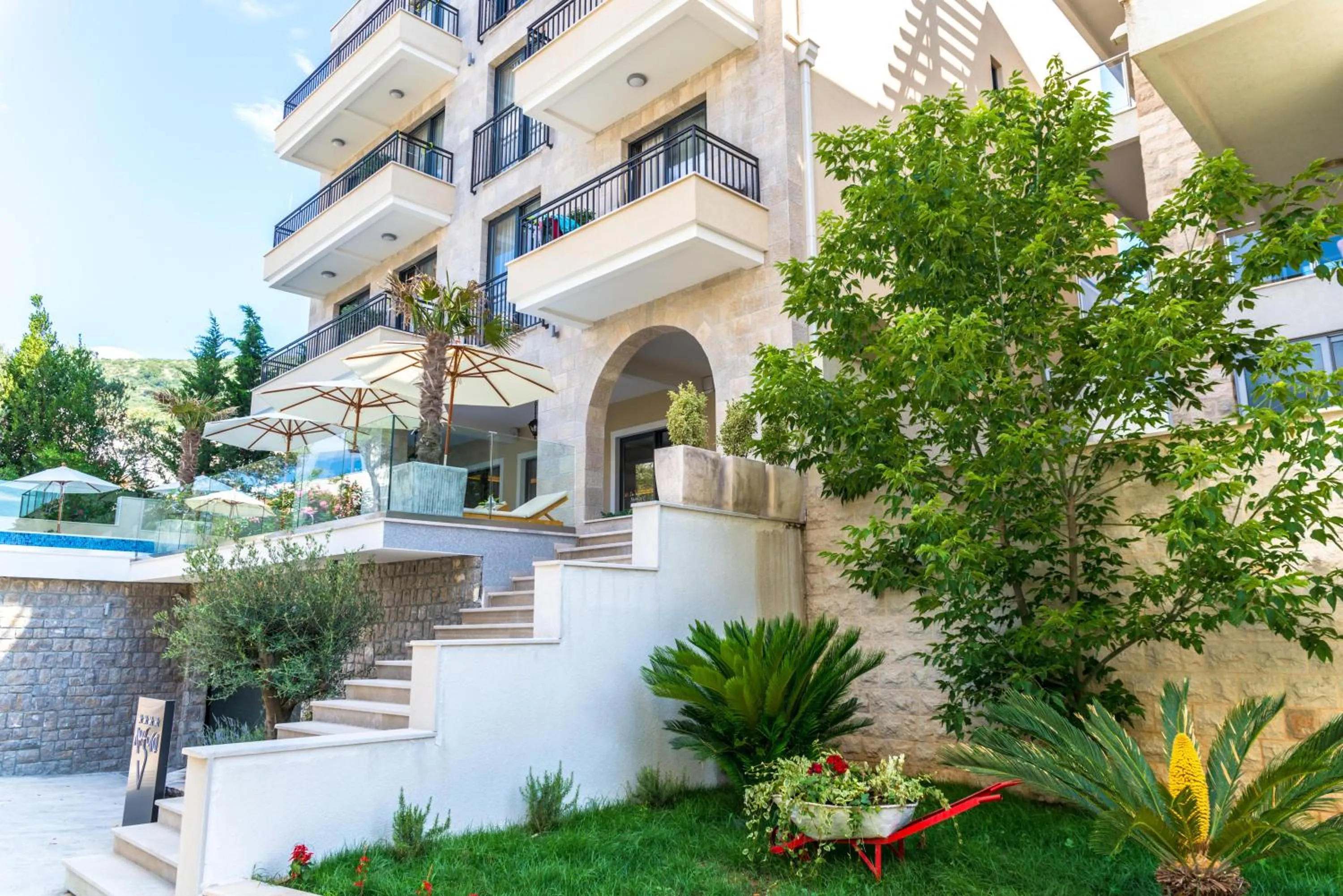 Property building in B&B Amfora
