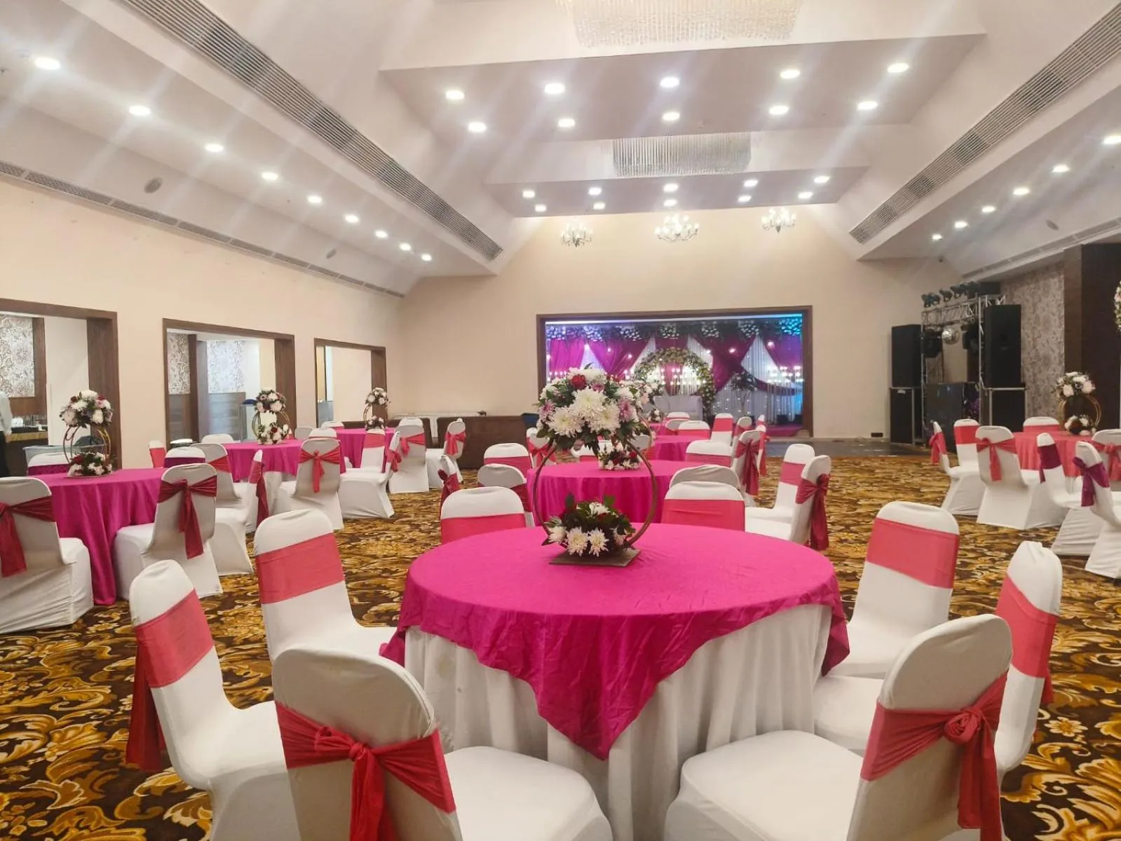 Banquet/Function facilities in Vibe By The LaLiT Traveller