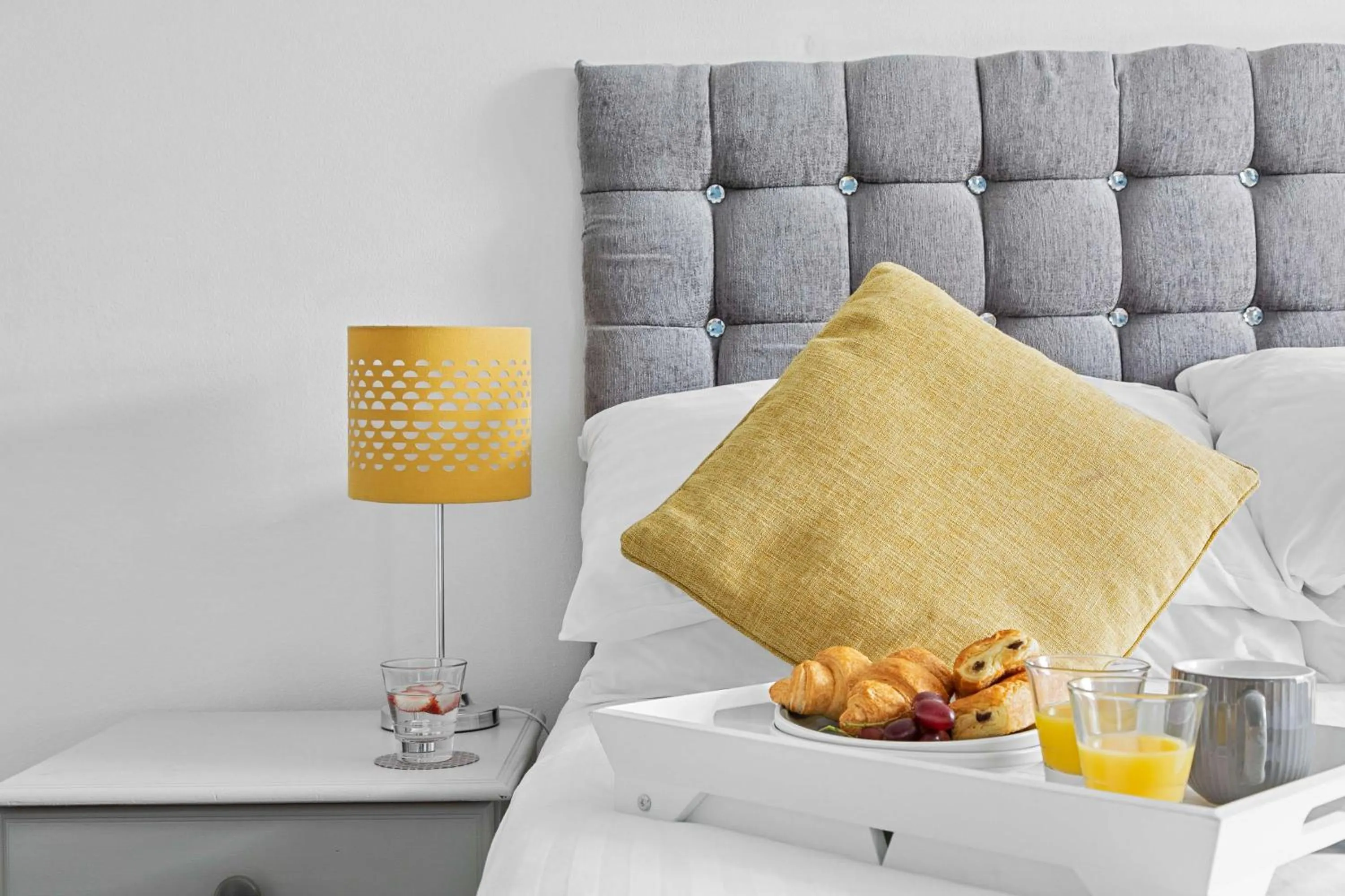 Bedroom, Bed in The Belmont