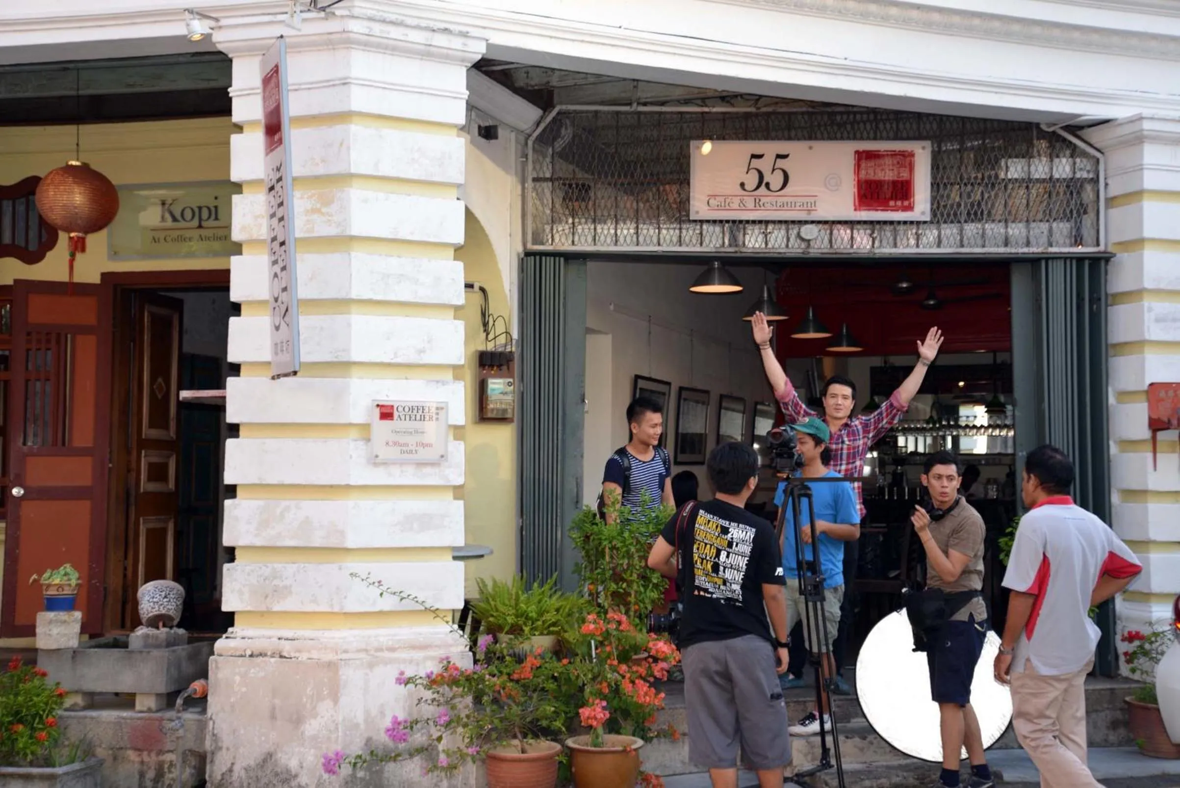 People in Coffee Atelier