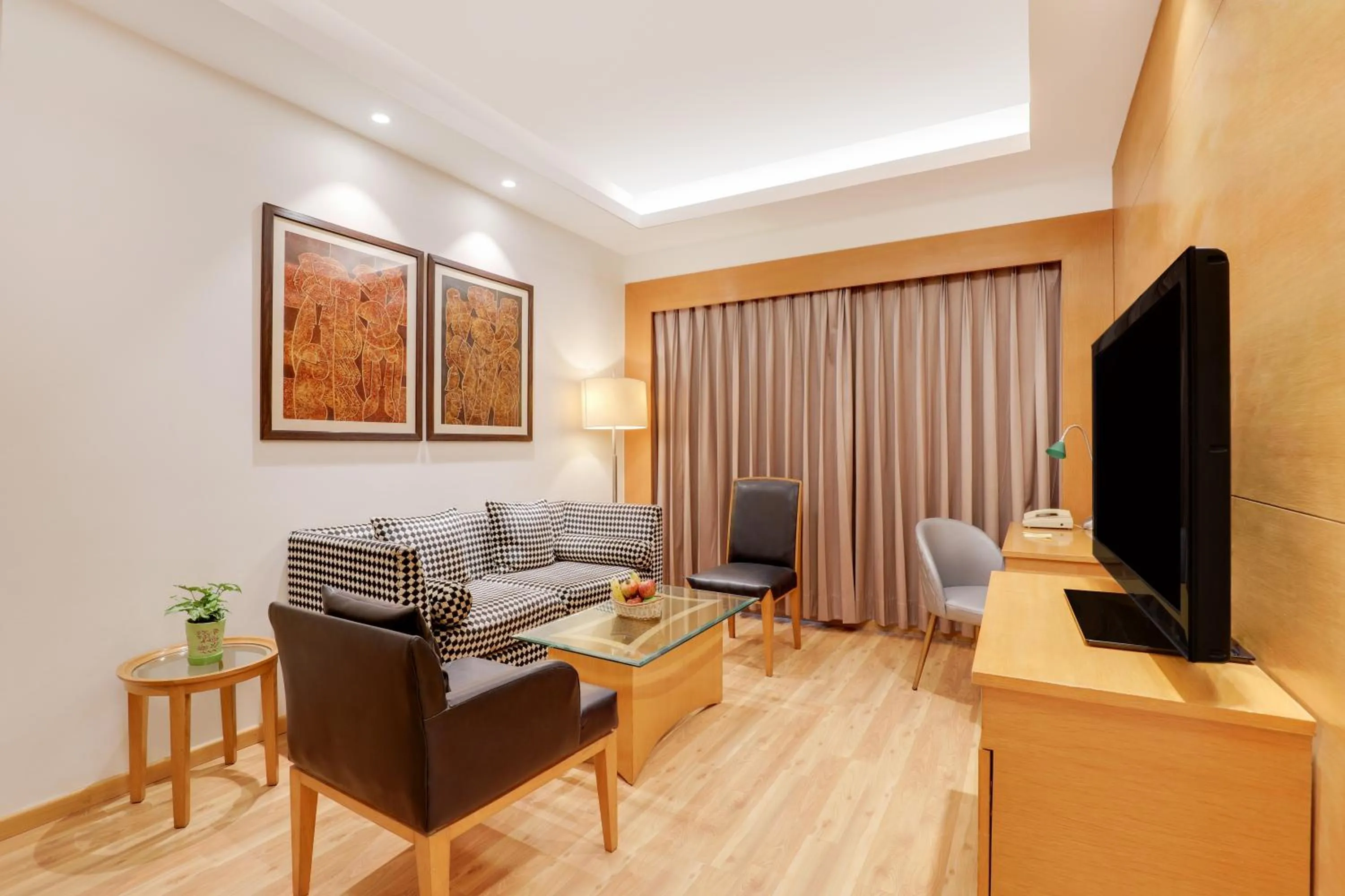 Living room in Lemon Tree Hotel Chandigarh