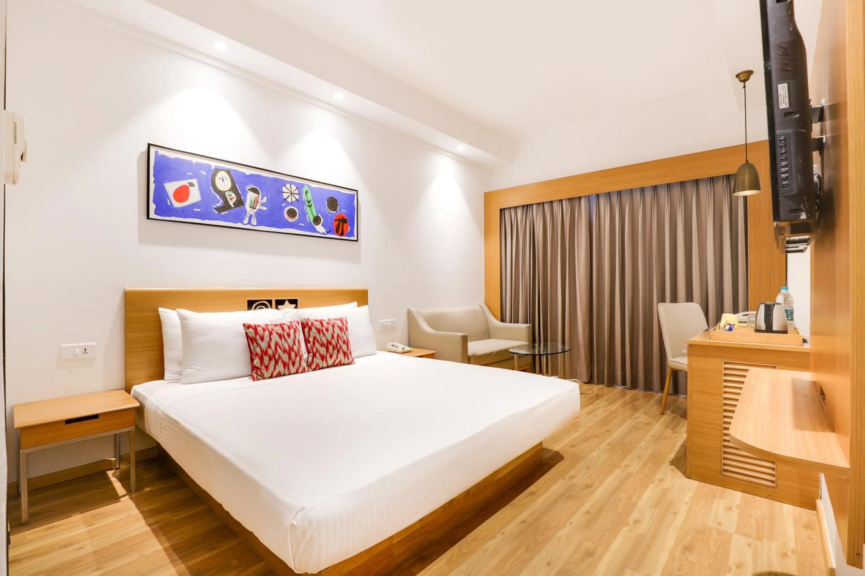 Bedroom, Bed in Lemon Tree Hotel Chandigarh