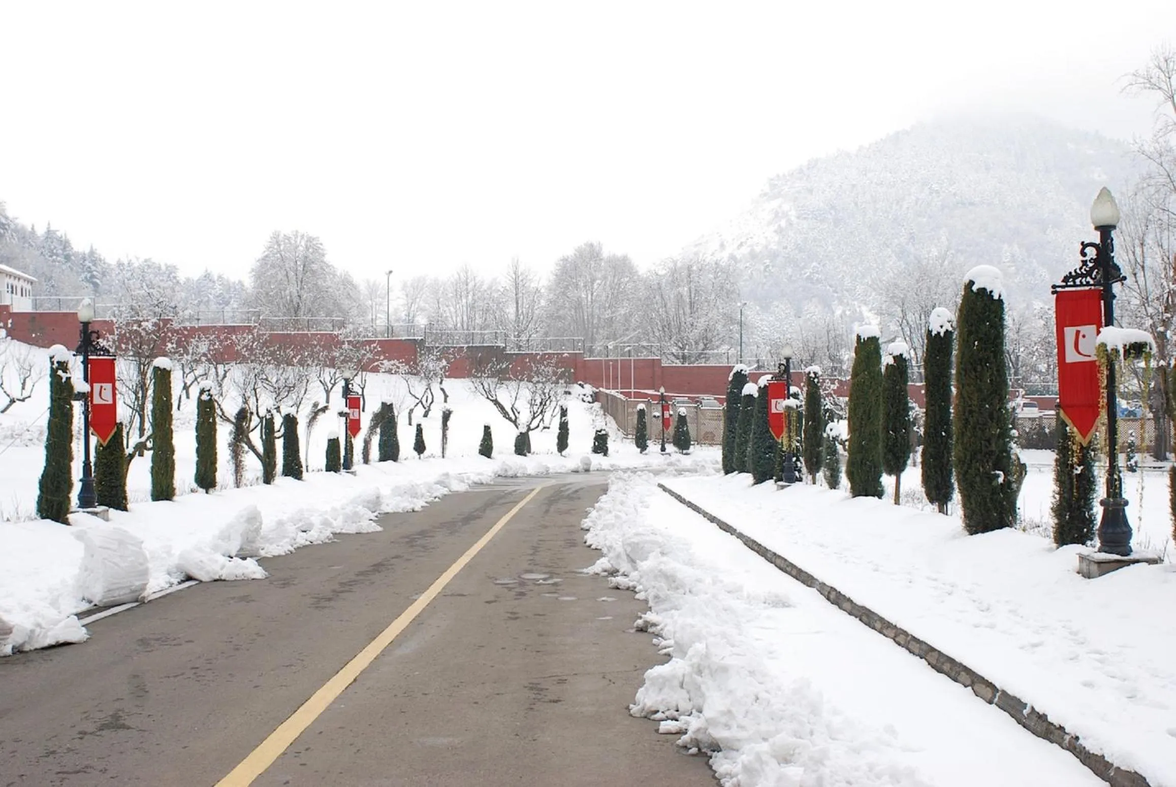 Winter in The LaLit Grand Palace Srinagar