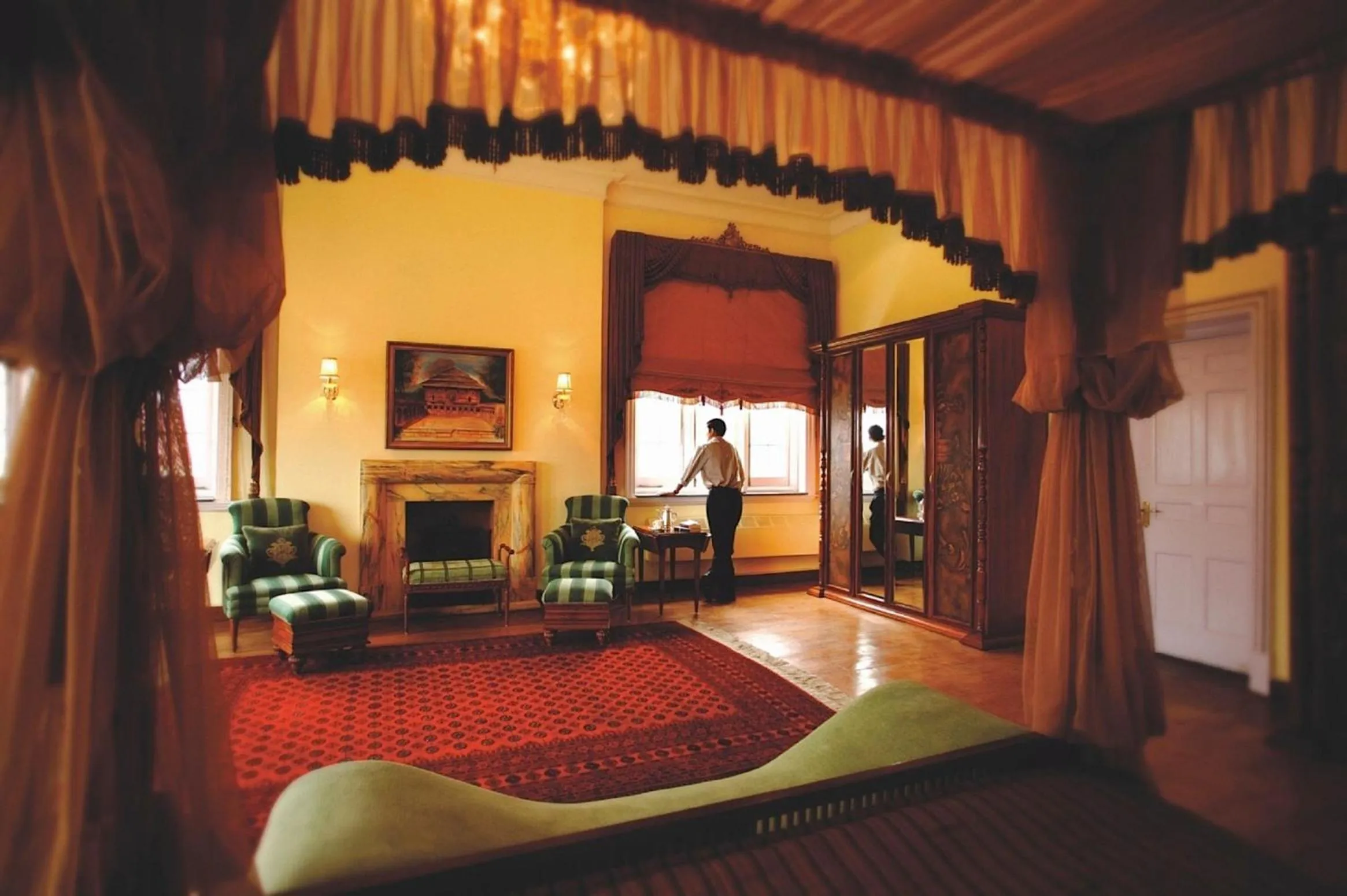 Photo of the whole room in The LaLit Grand Palace Srinagar
