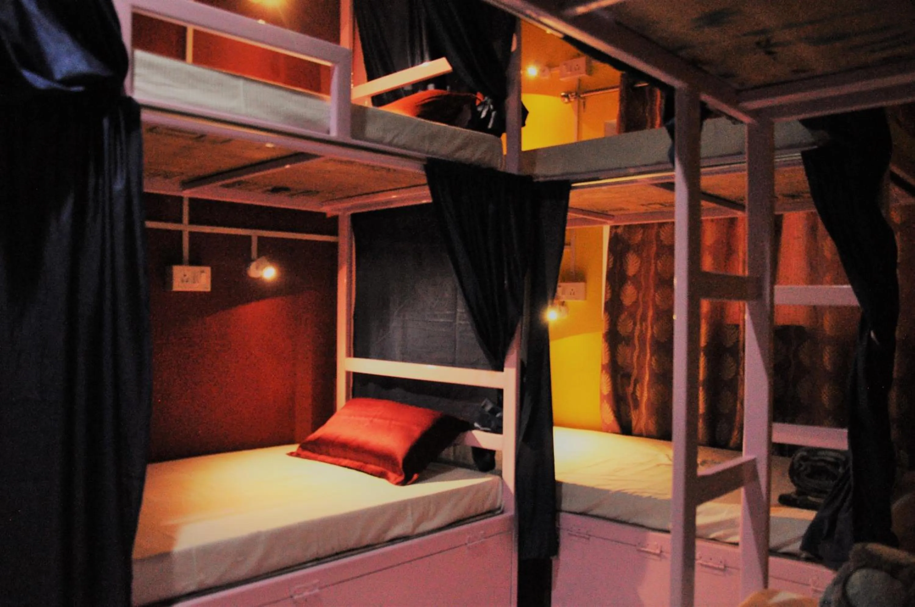 bunk bed, Bed in Ganga Fuji Home