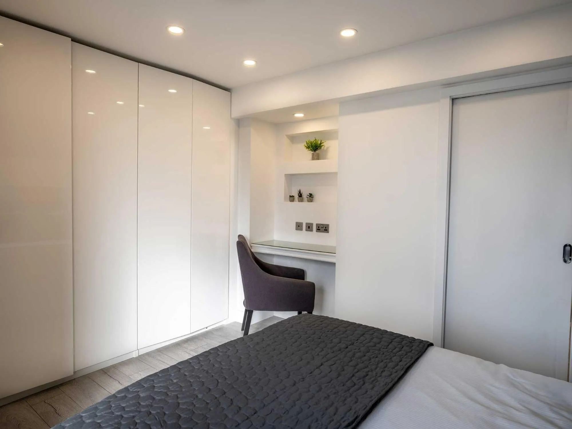 Bed in Chelsea Cloisters Serviced Apartments