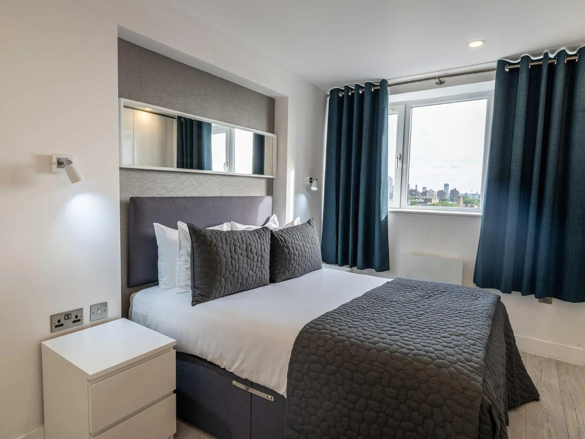 Bed in Chelsea Cloisters Serviced Apartments