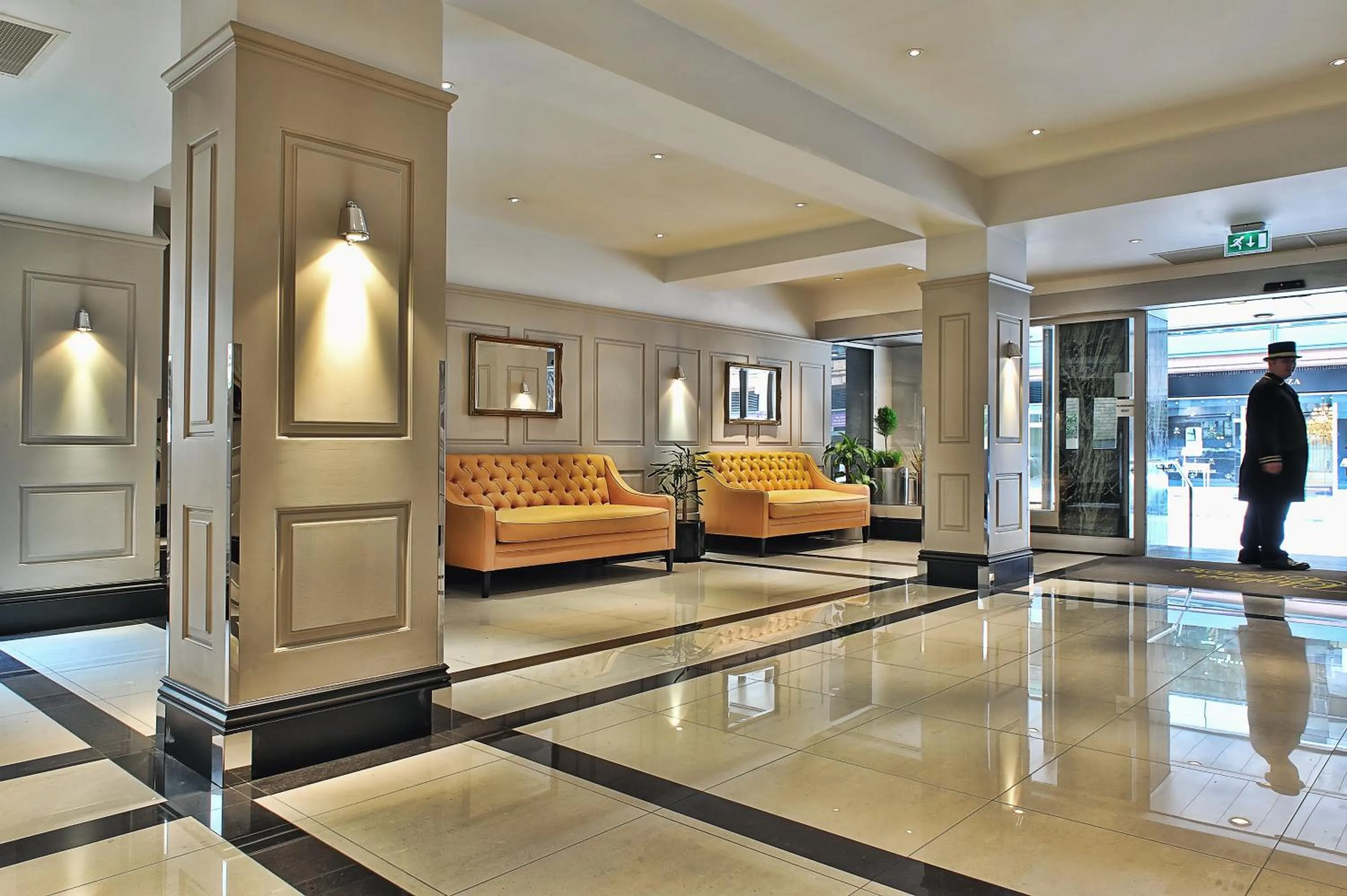 Lobby or reception in Chelsea Cloisters Serviced Apartments