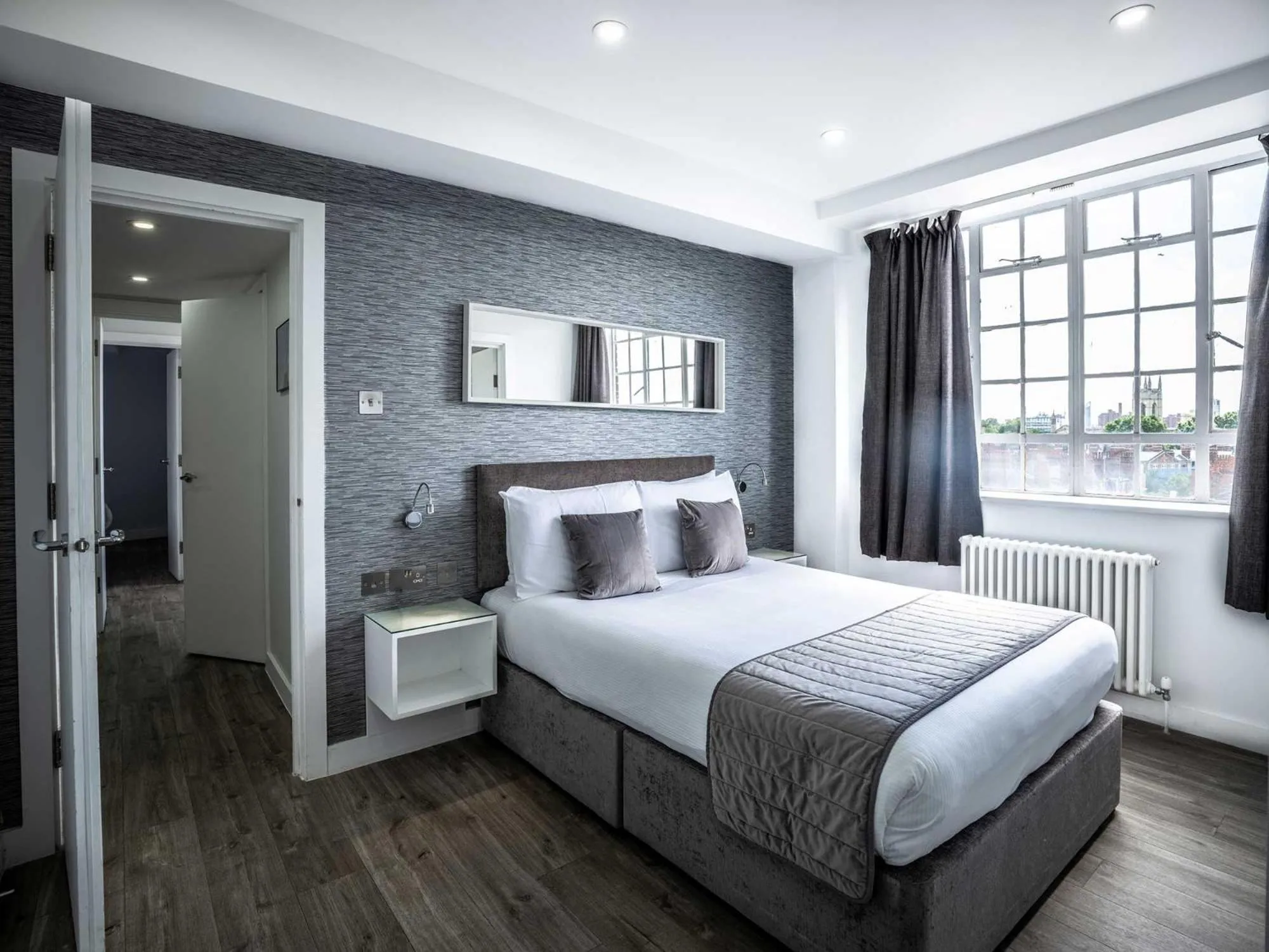 Bed in Chelsea Cloisters Serviced Apartments