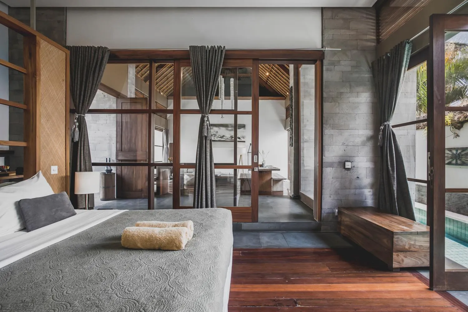 Bedroom, Bed in Luwak Estate