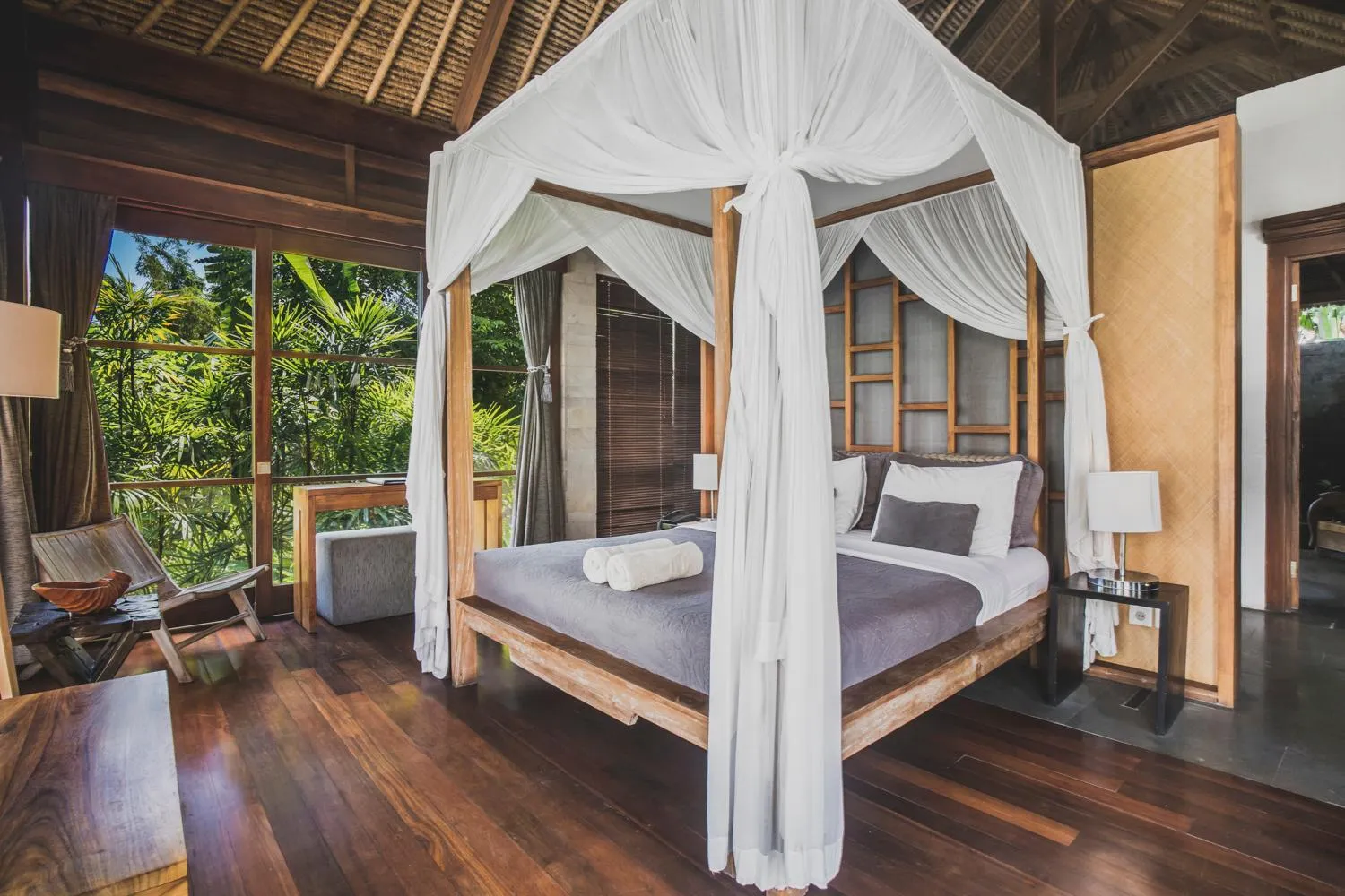 Bedroom, Bed in Luwak Estate
